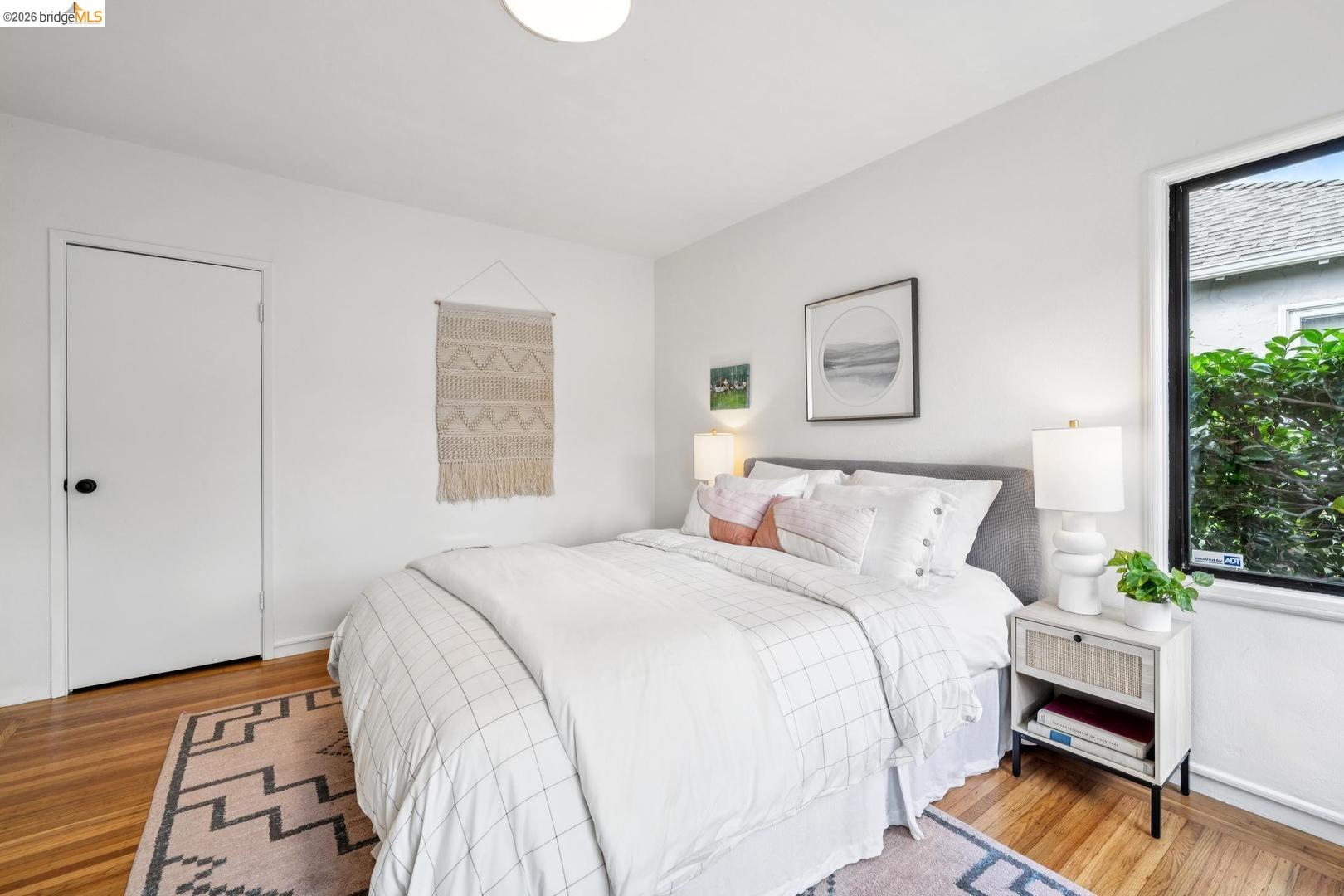 259 W Broadmoor BLVD