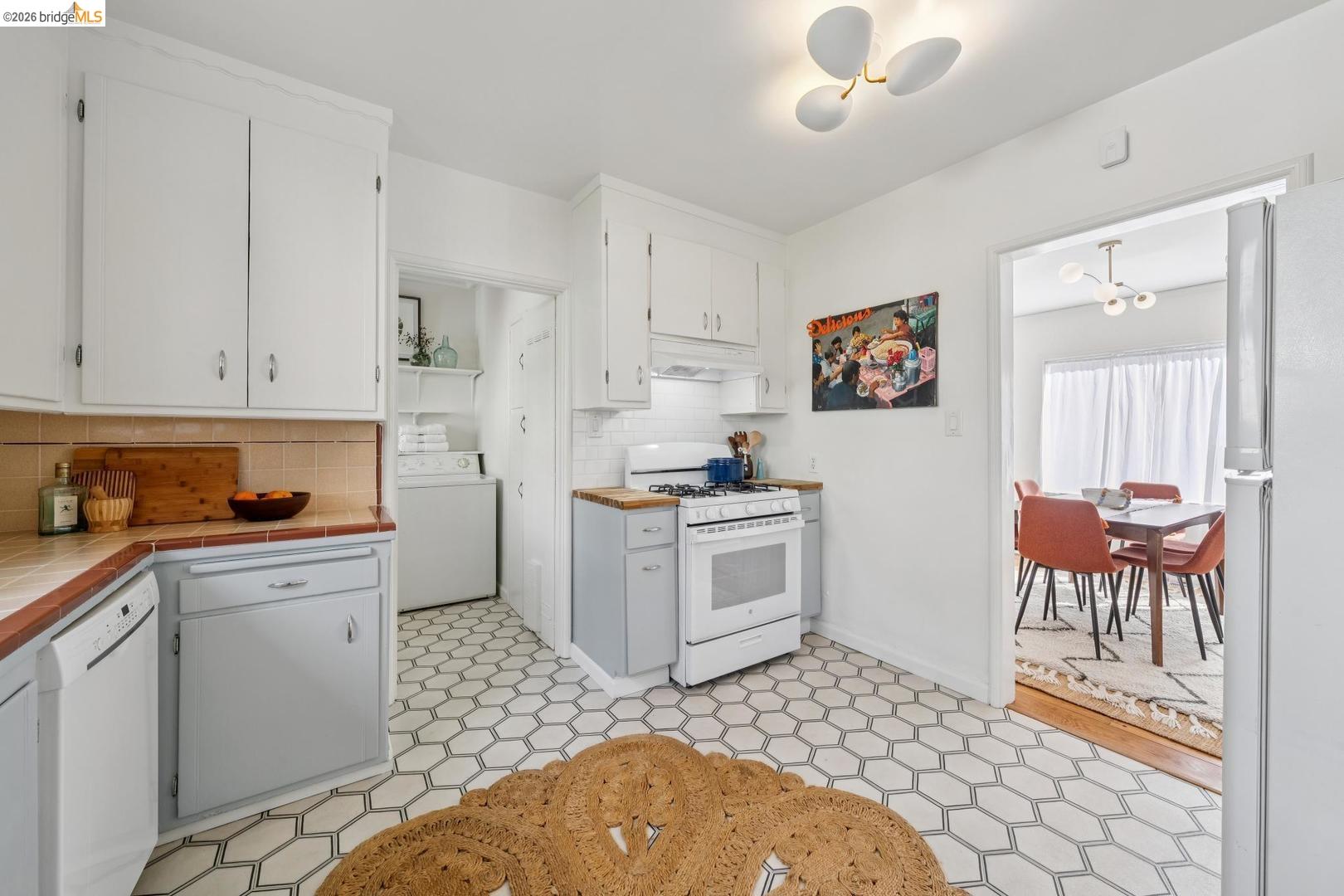259 W Broadmoor BLVD