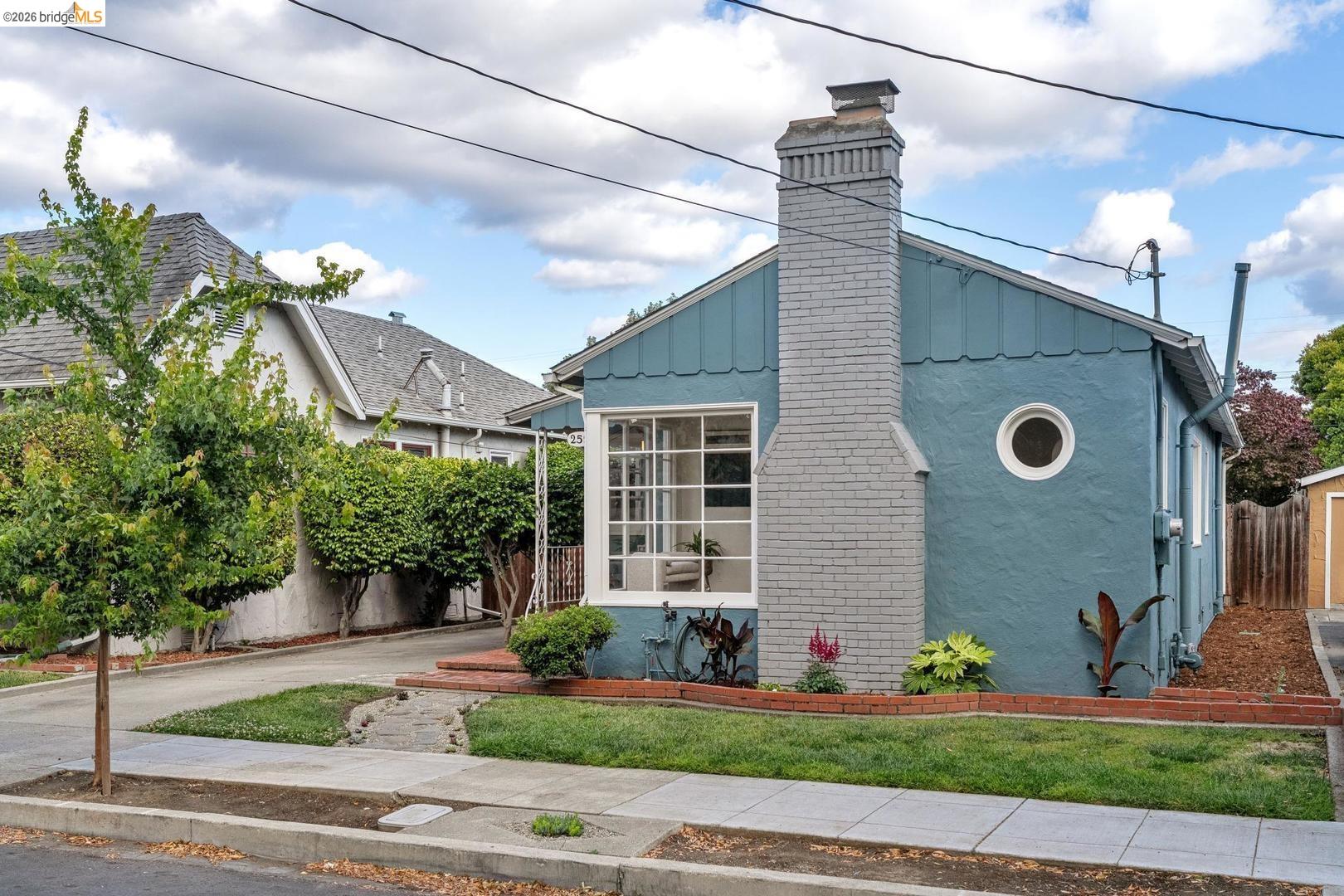 259 W Broadmoor BLVD