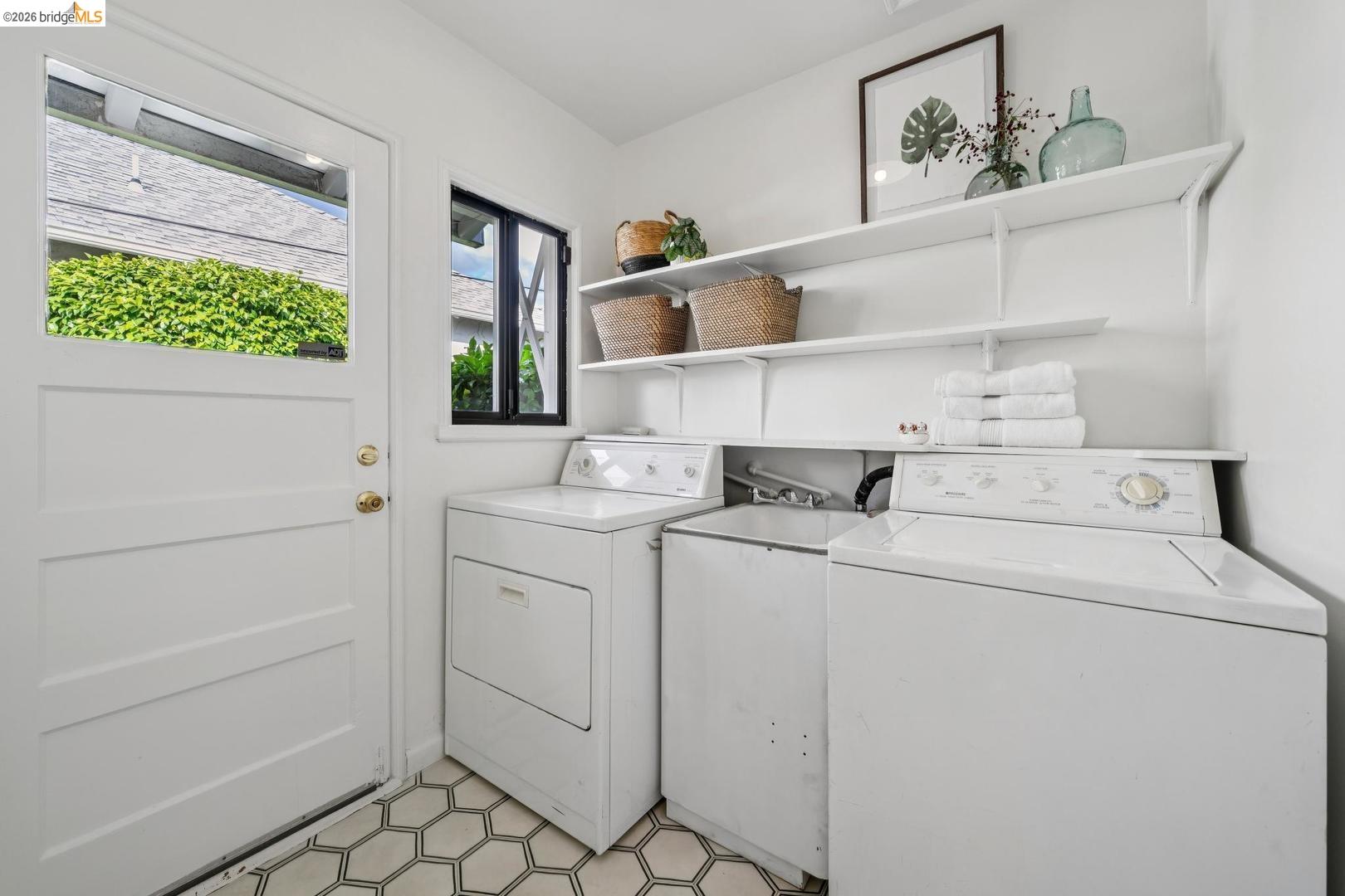 259 W Broadmoor BLVD