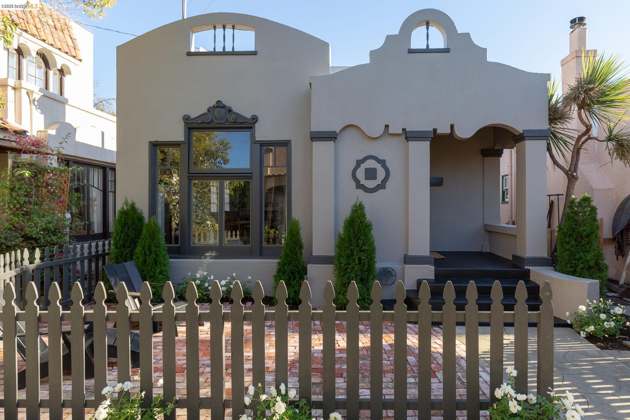 2417 Marti Rae CT