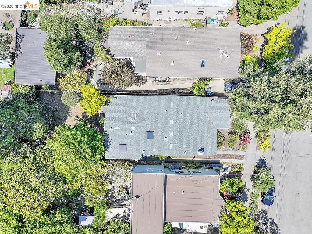 2418 Jefferson Avenue