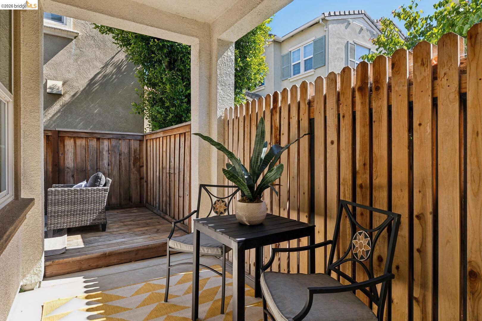 1521 Glenn Street