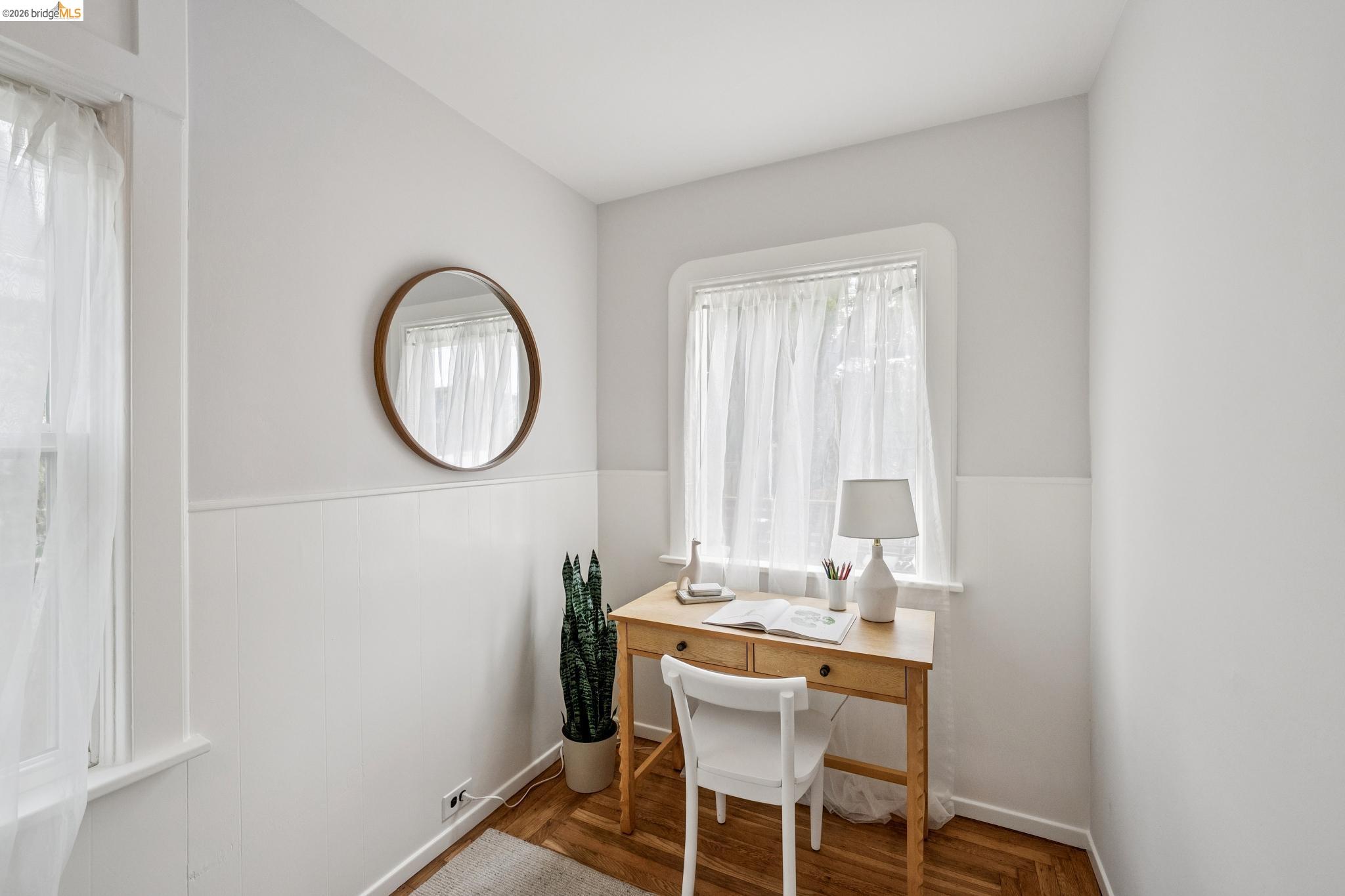 762 Neilson St.