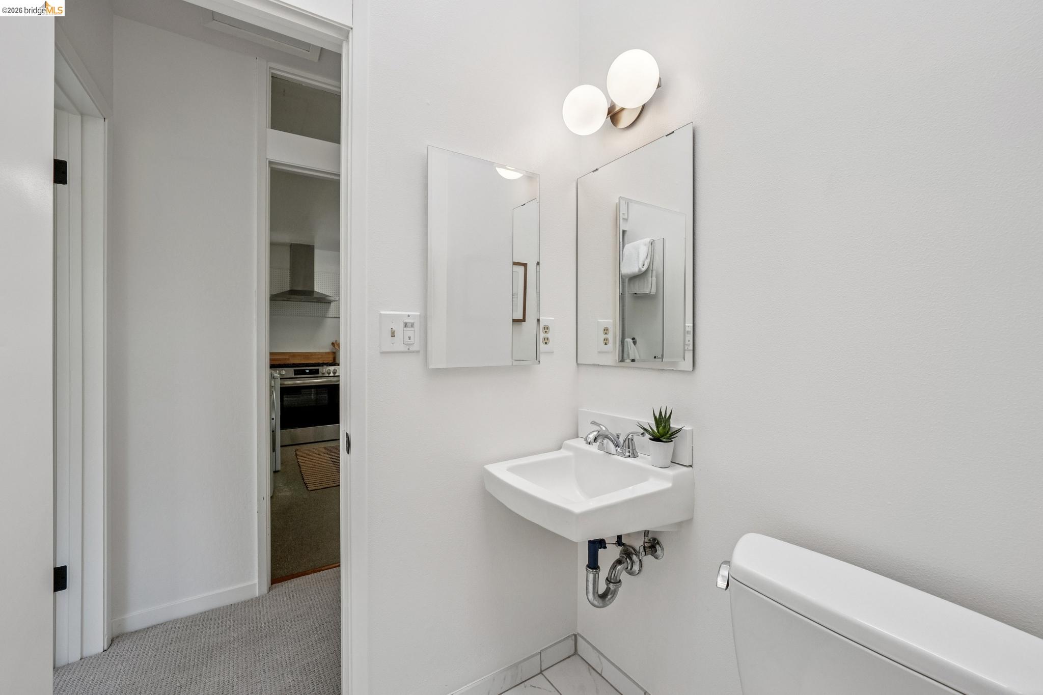 762 Neilson St.