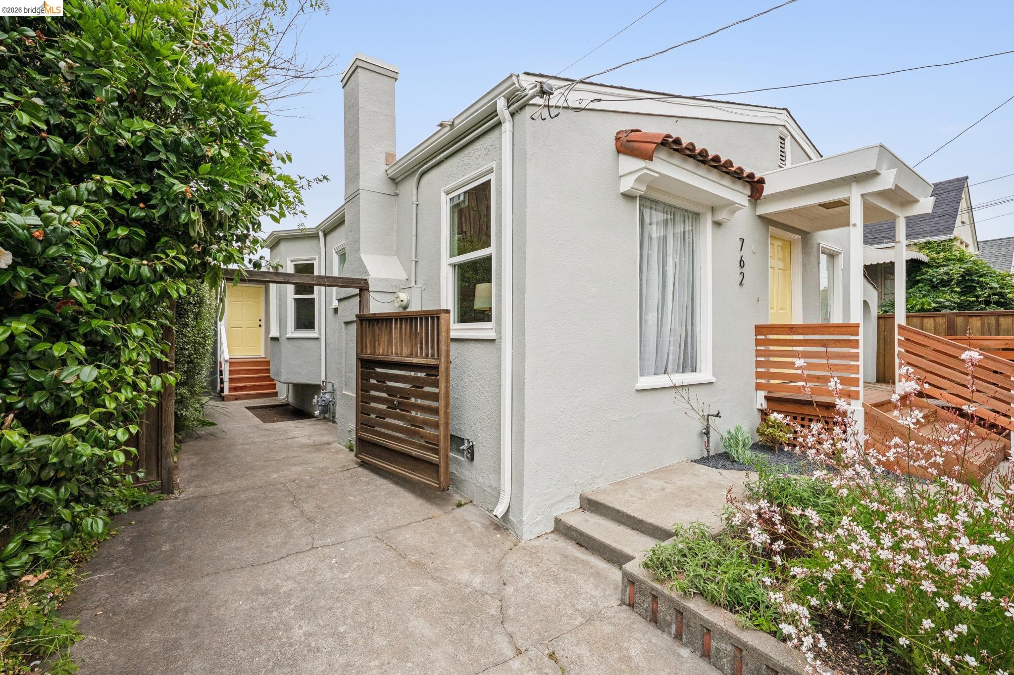 762 Neilson St.