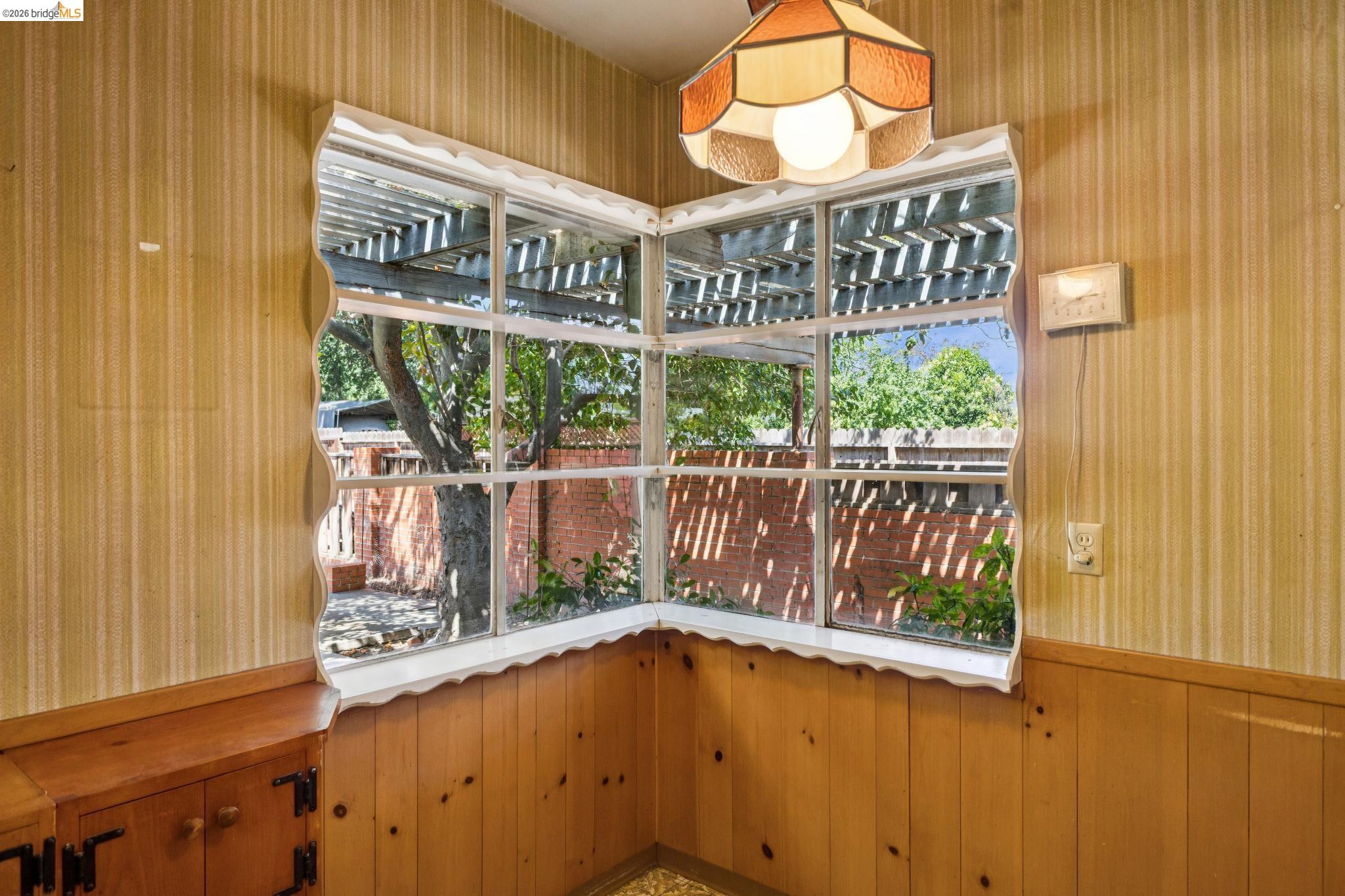 1035 Oak Grove Rd