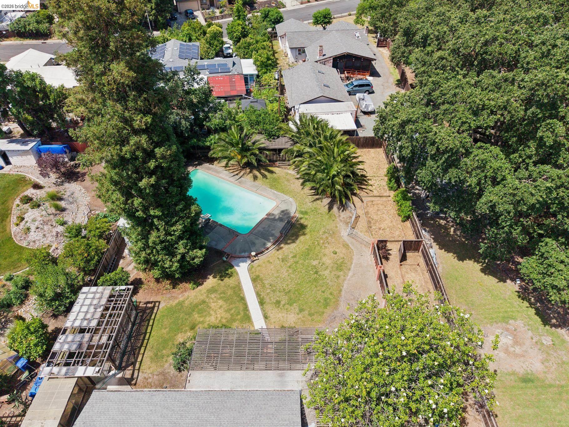 1035 Oak Grove Rd