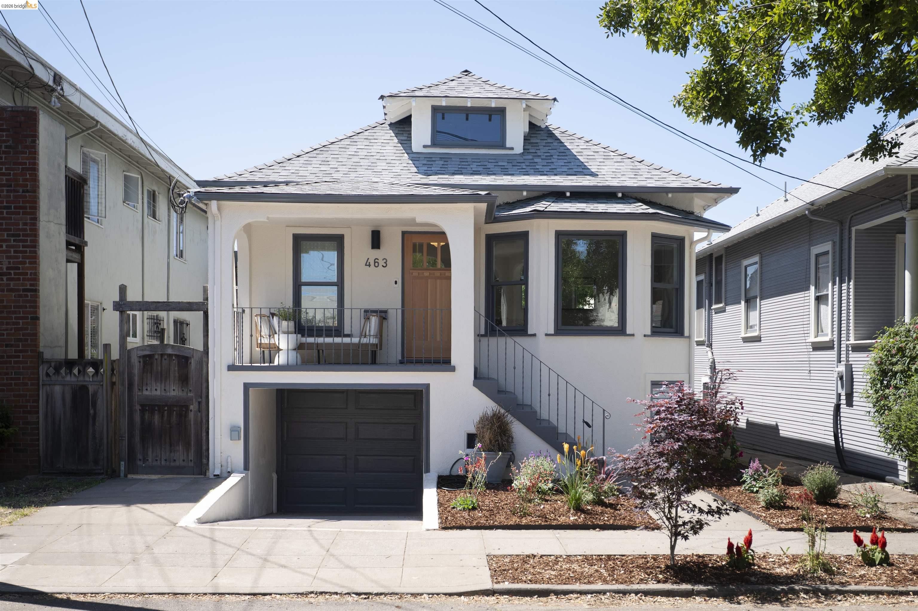 463 44th Street