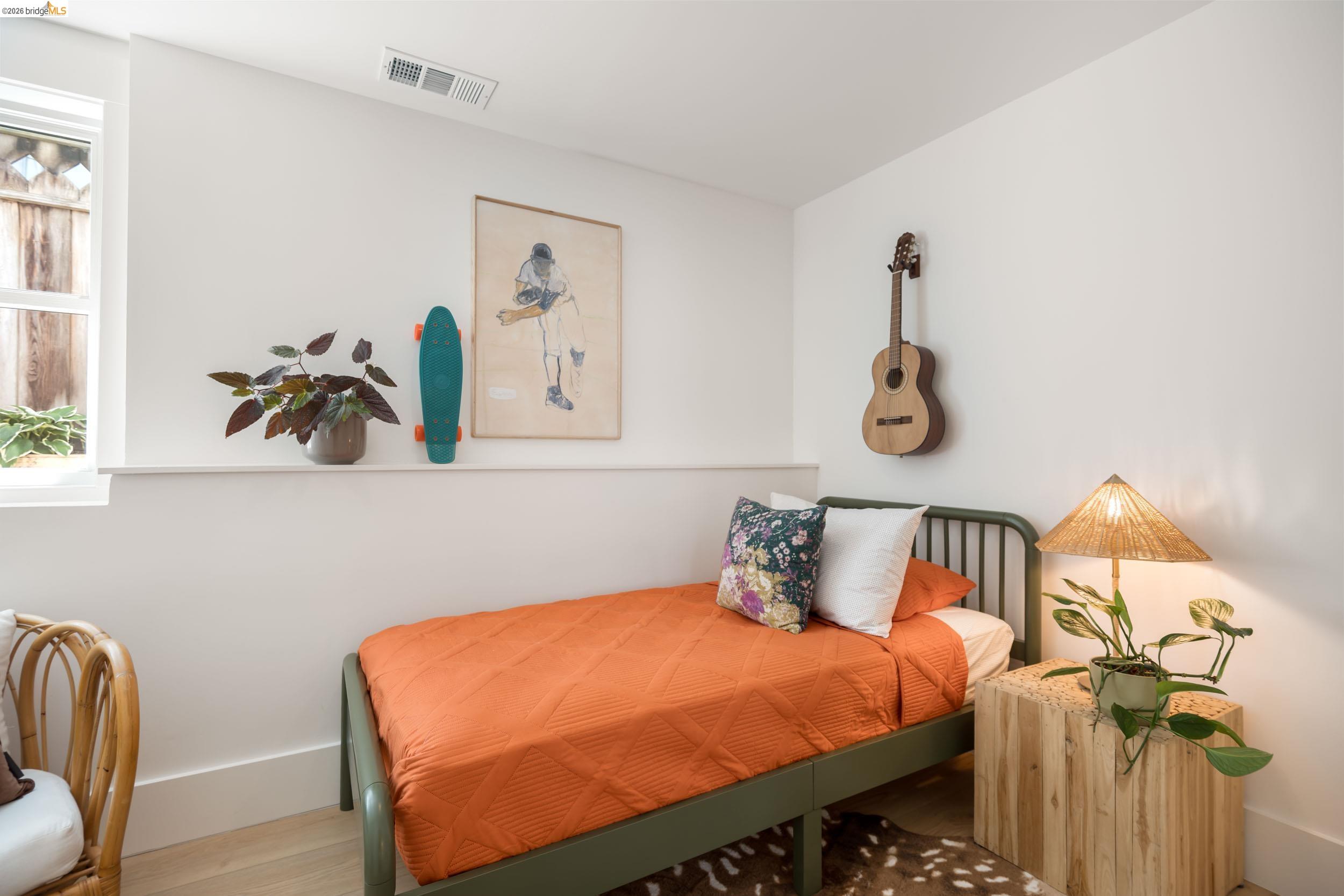 463 44th Street