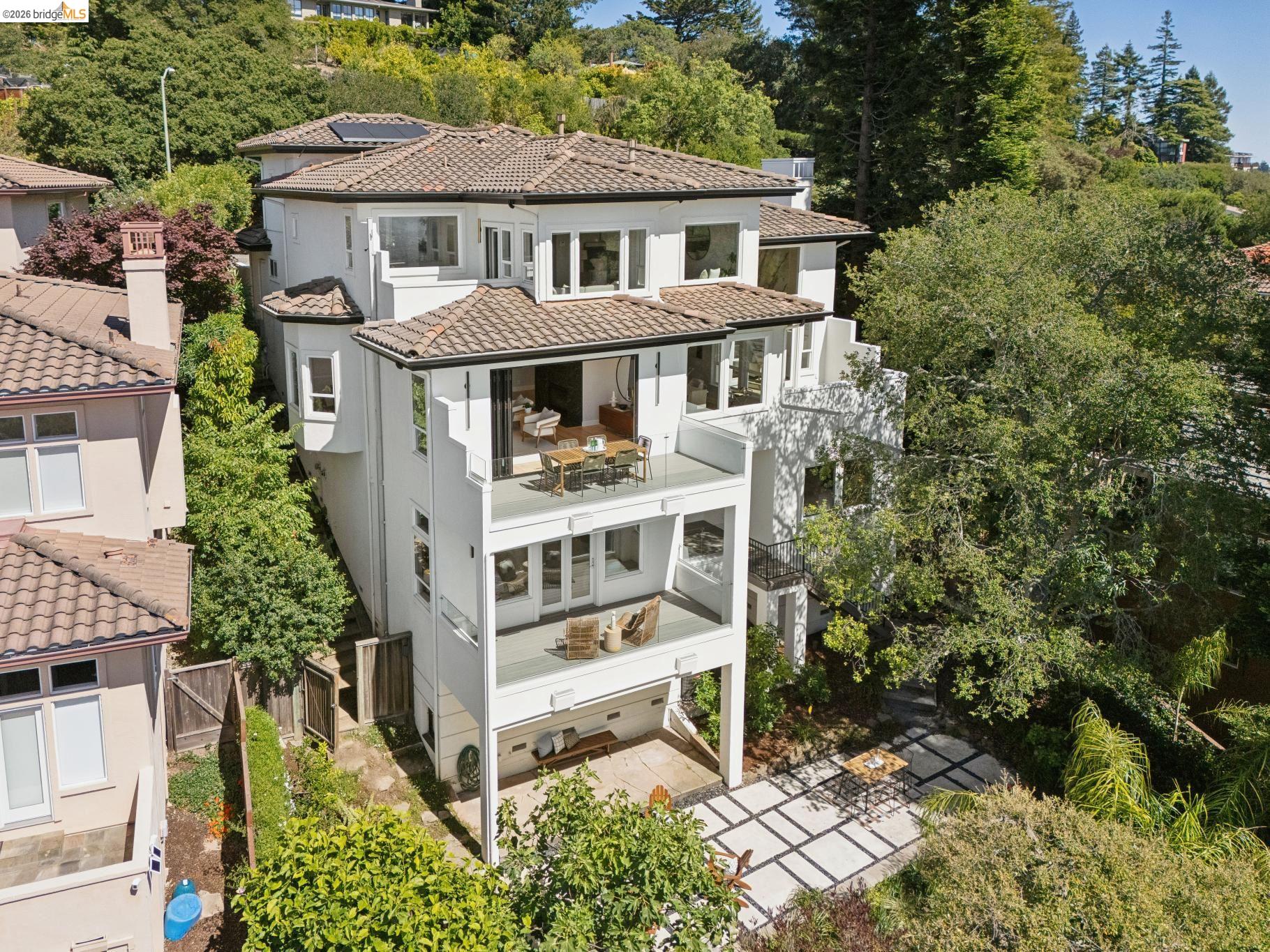 16030 Broadway Terrace