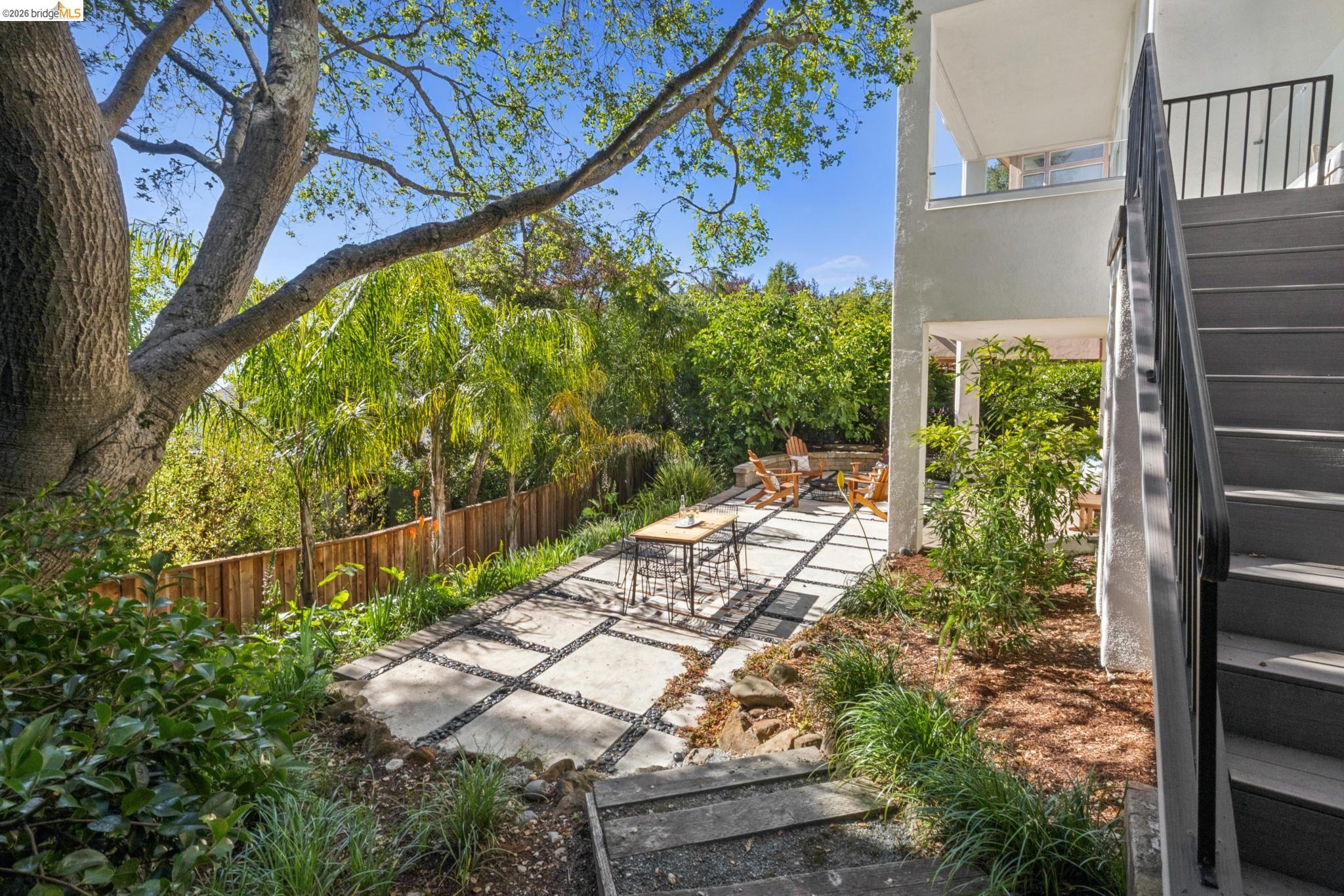16030 Broadway Terrace