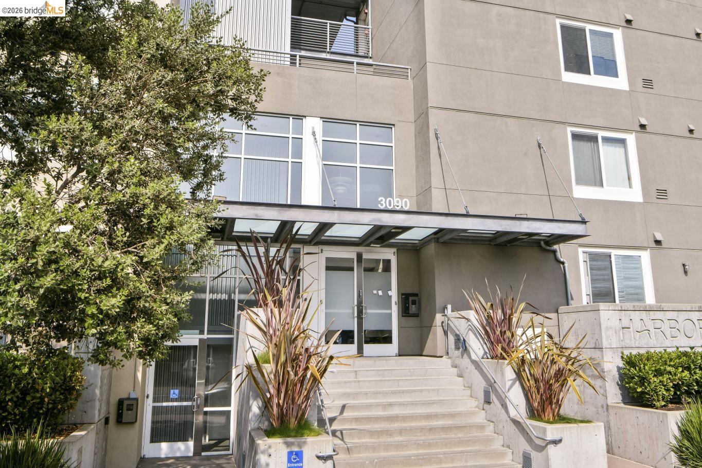 3090 Glascock Street # 216