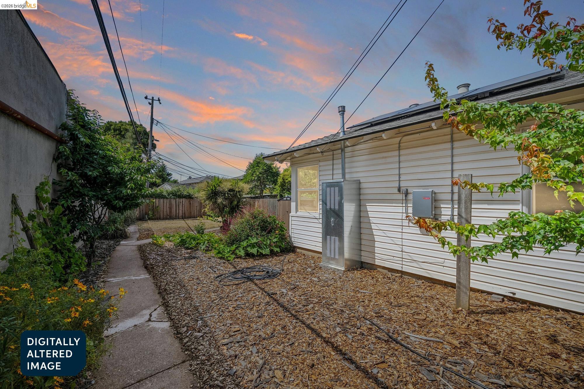 18 W Bissell Ave # 204