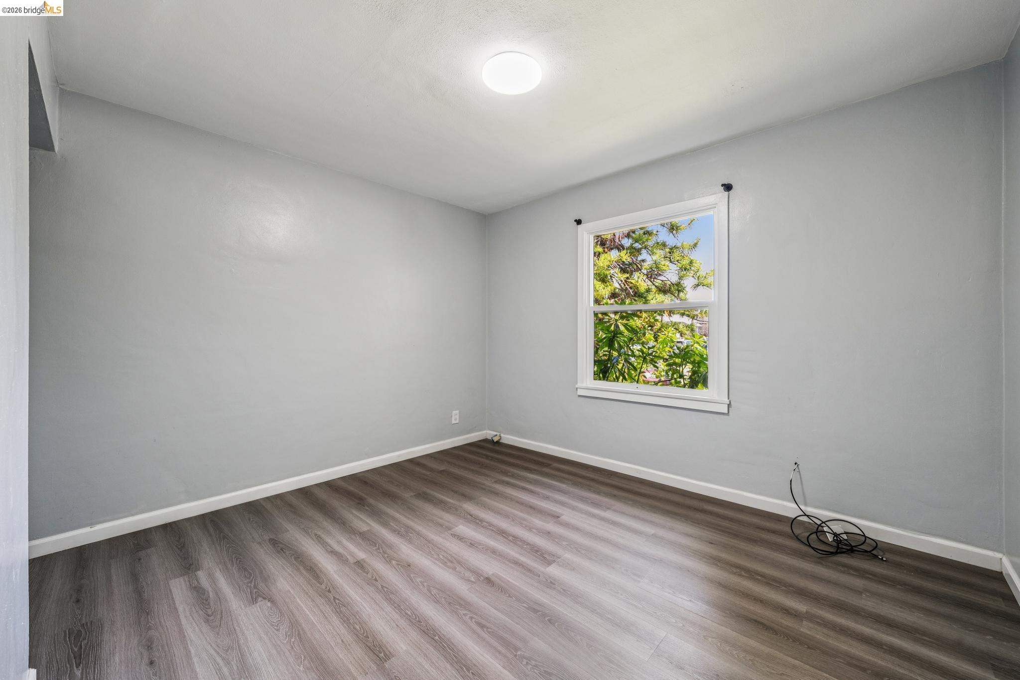 18 W Bissell Ave # 204