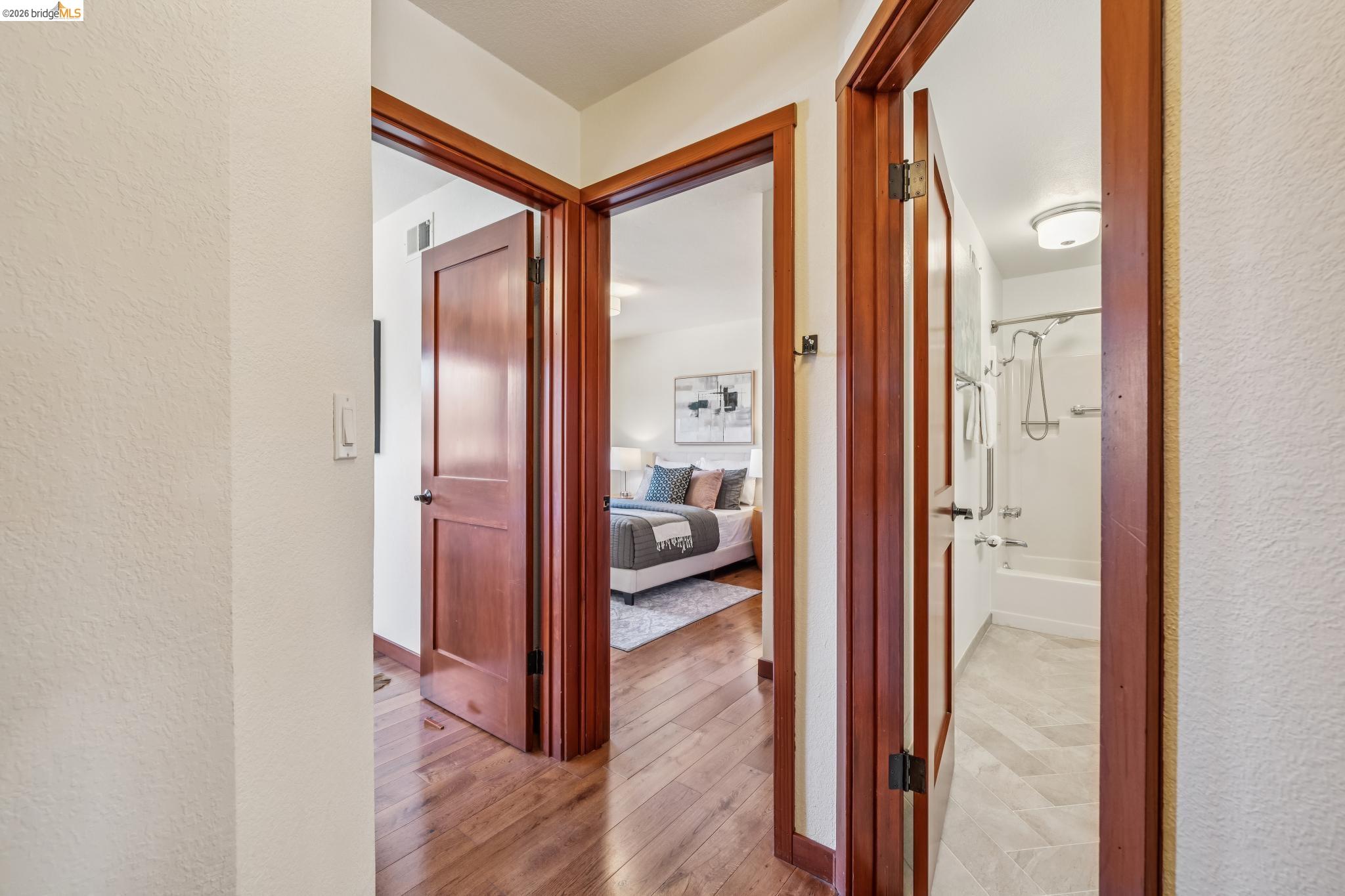 2206 Pinehurst Court