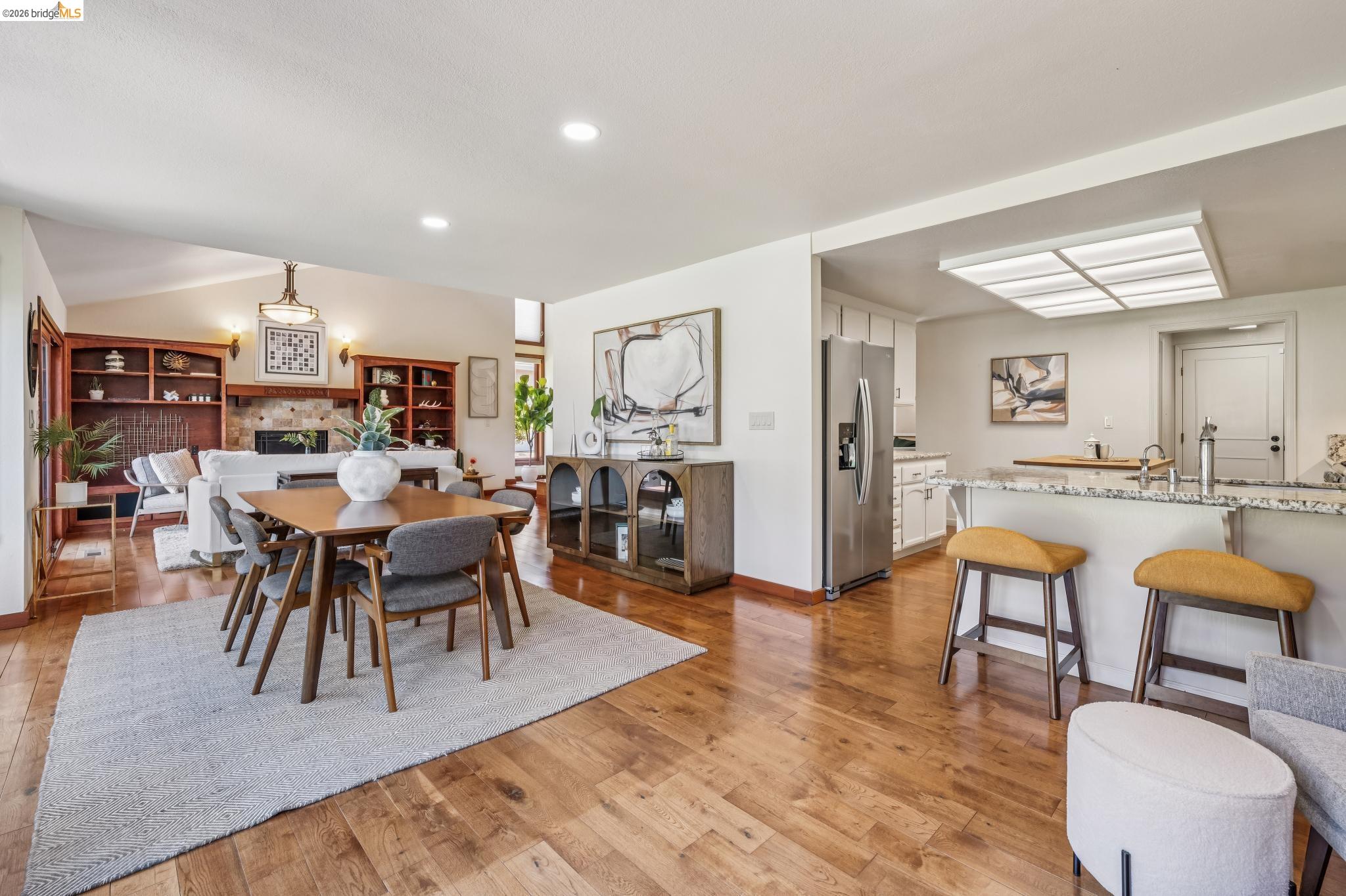 2206 Pinehurst Court
