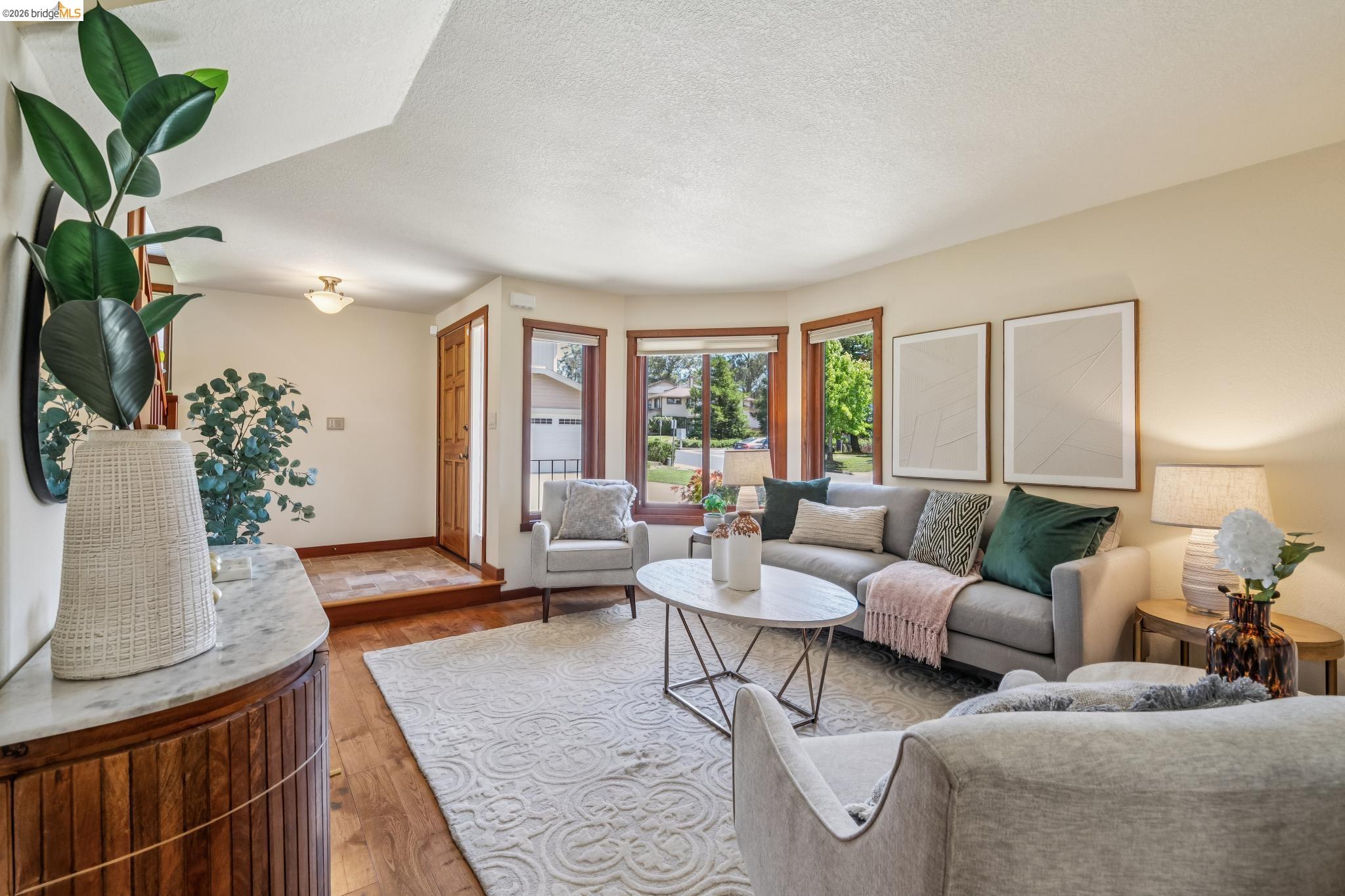 2206 Pinehurst Court