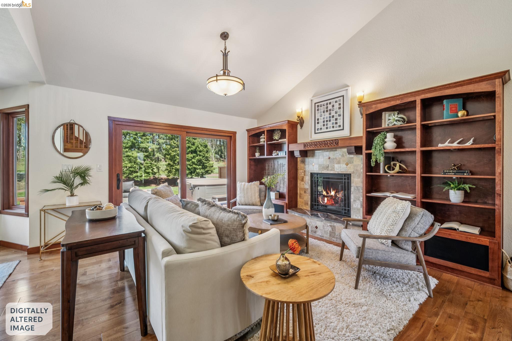 2206 Pinehurst Court