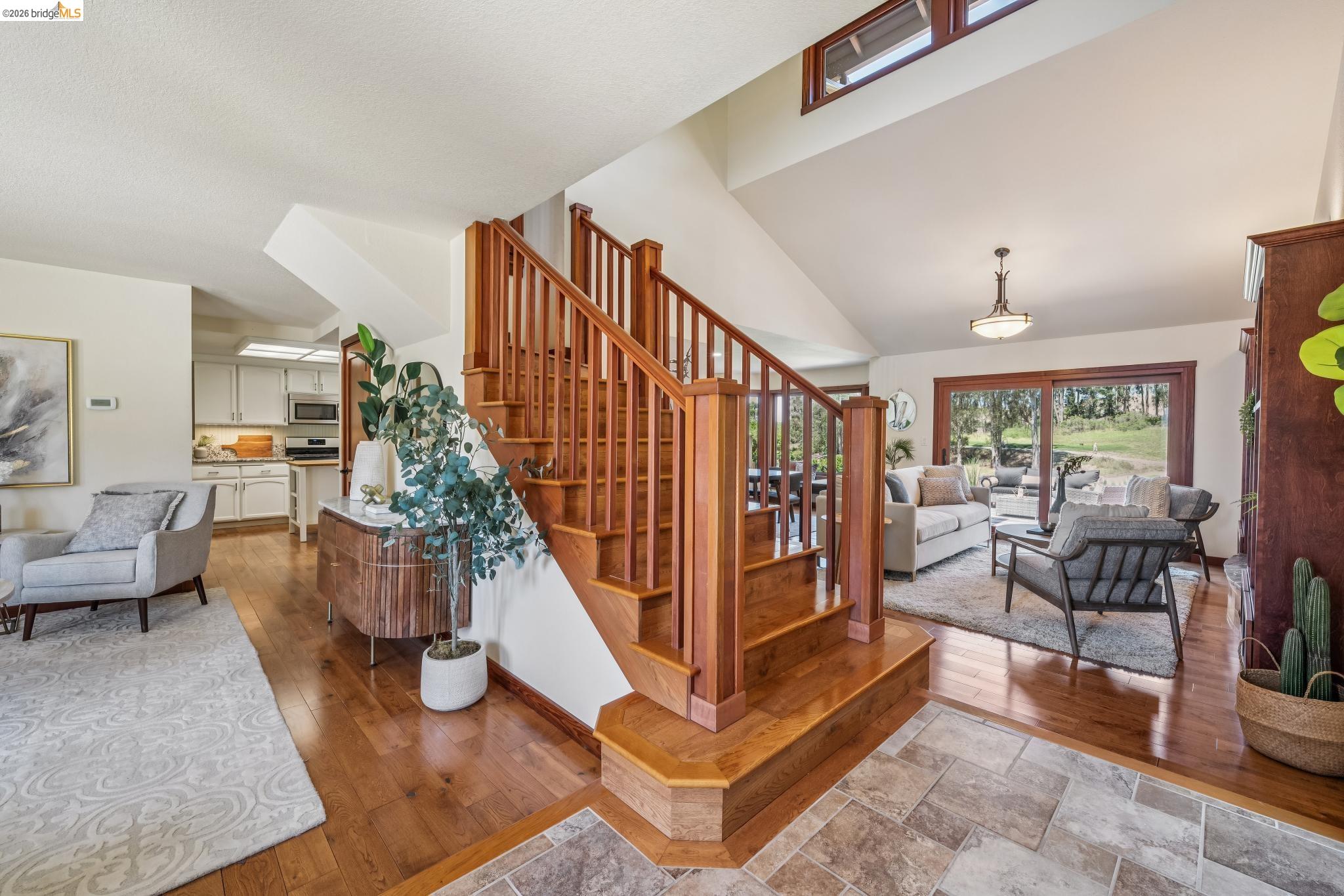 2206 Pinehurst Court