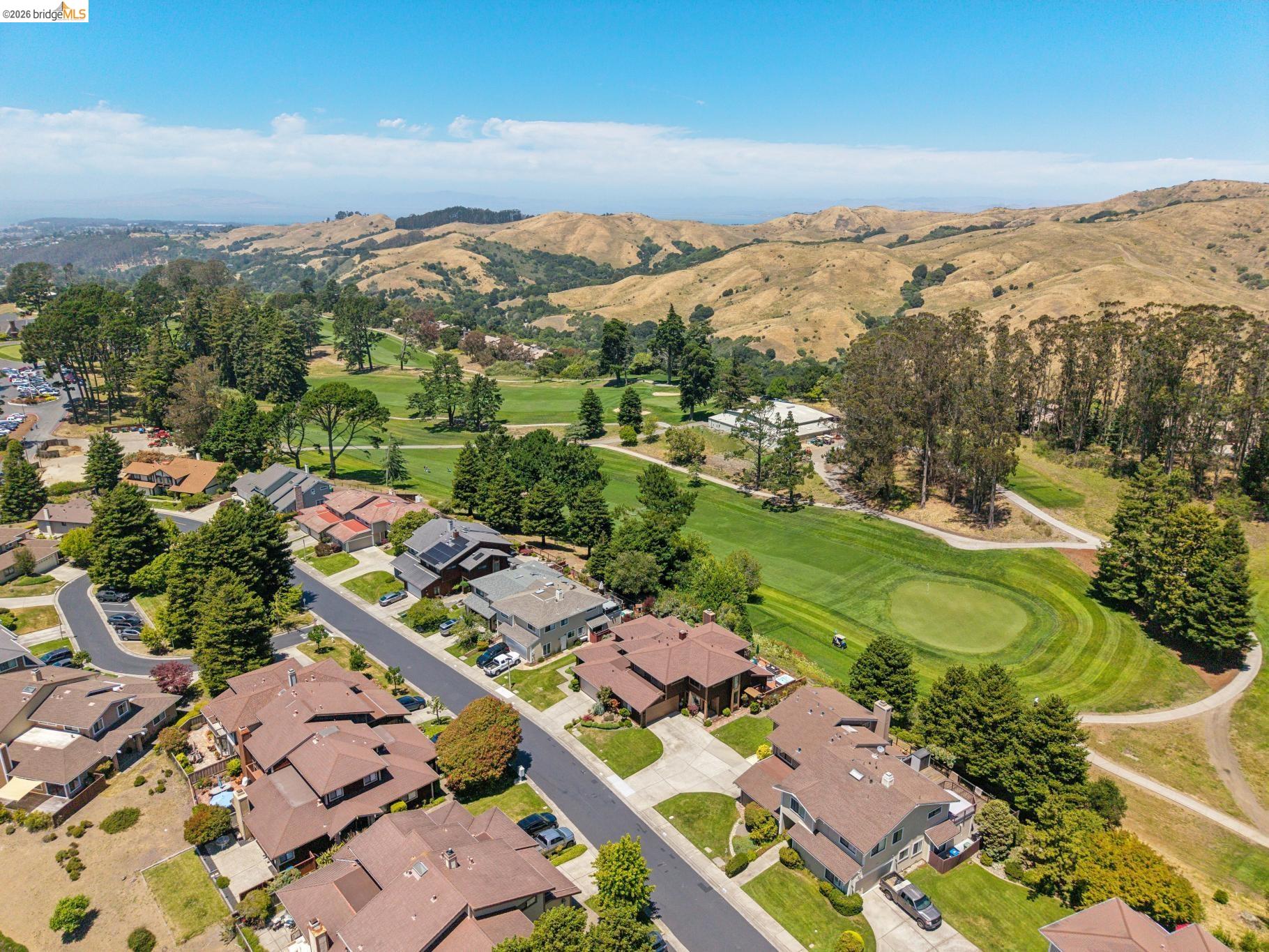 2206 Pinehurst Court