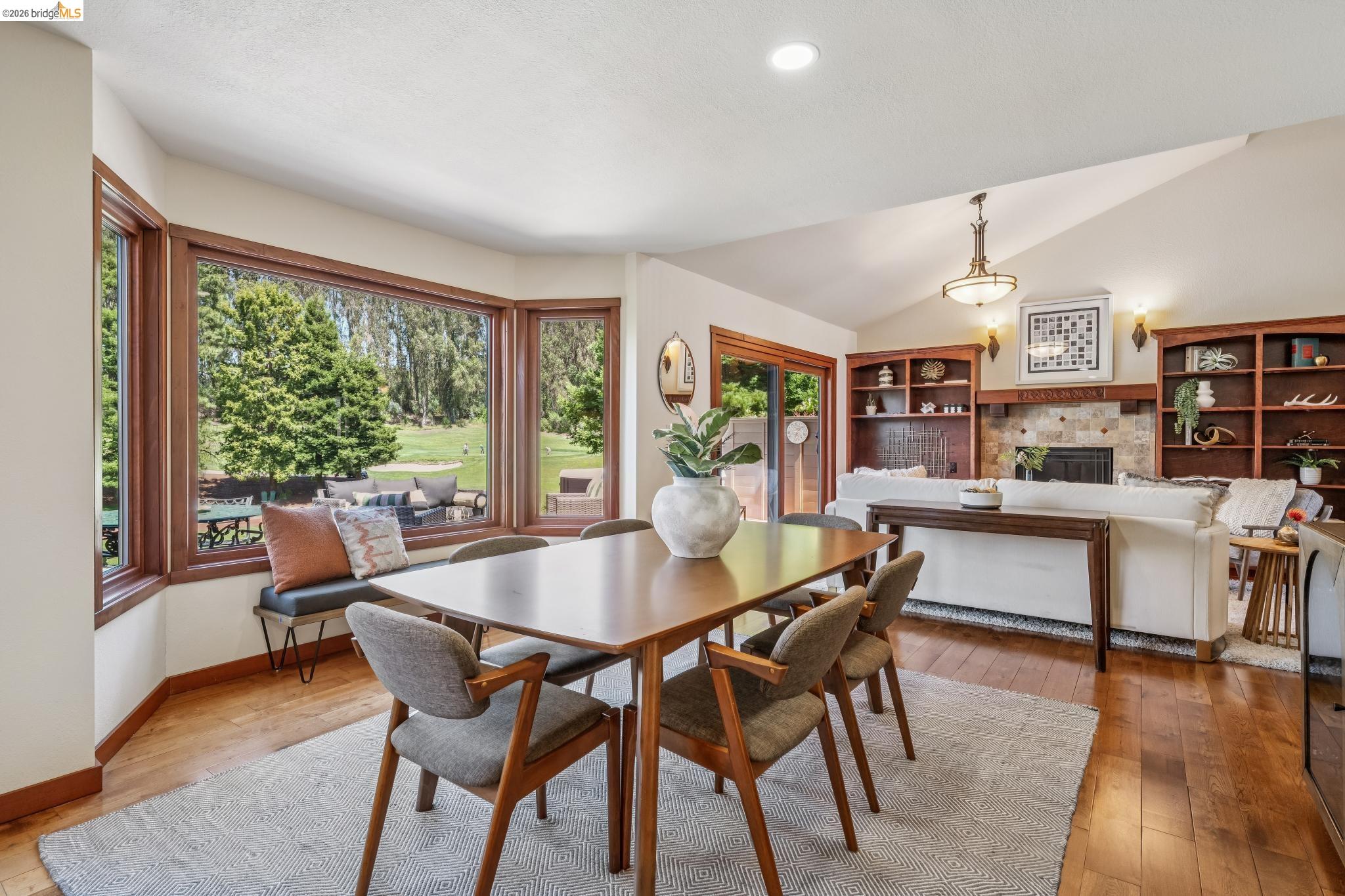 2206 Pinehurst Court