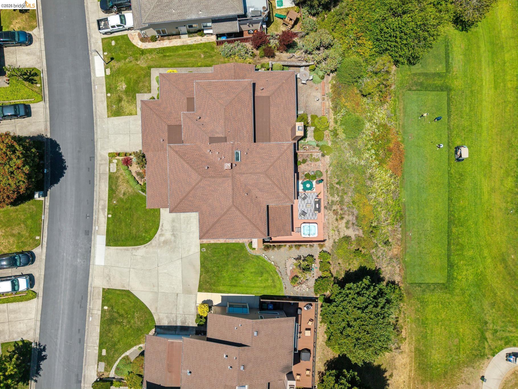 2206 Pinehurst Court