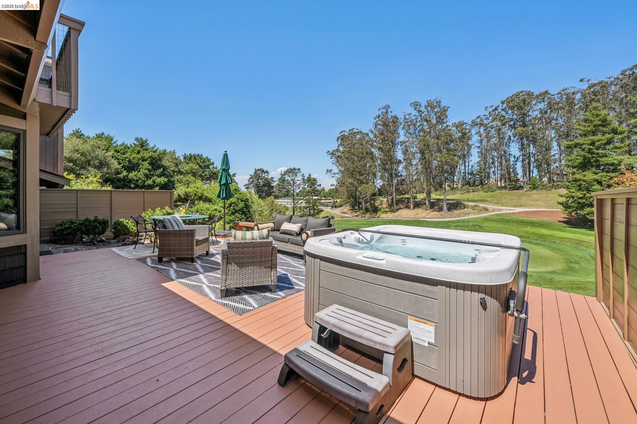 2206 Pinehurst Court