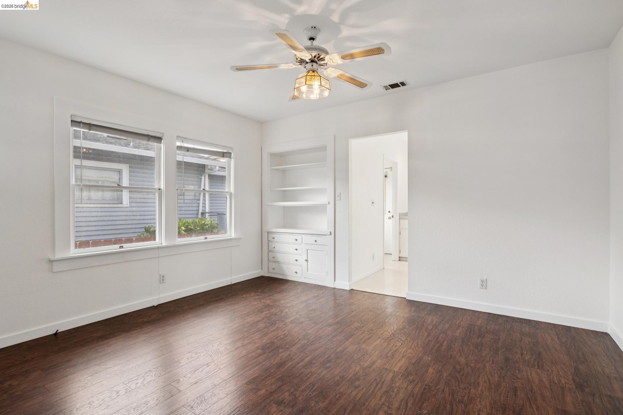 1147 Huff Ave