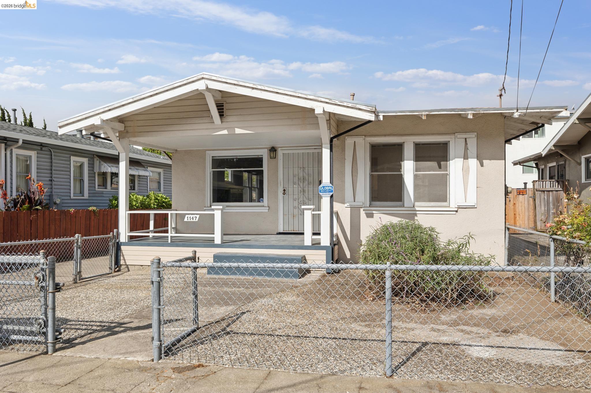 1147 Huff Ave