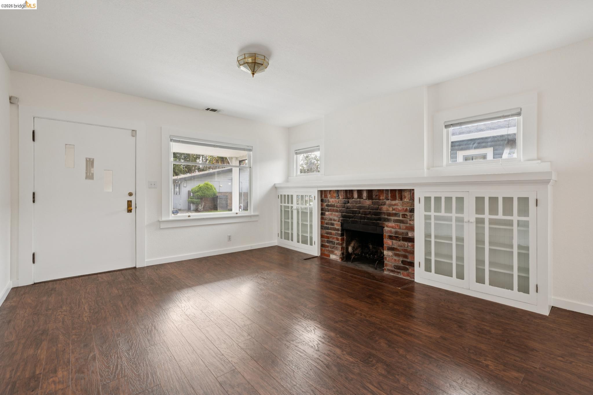 1147 Huff Ave