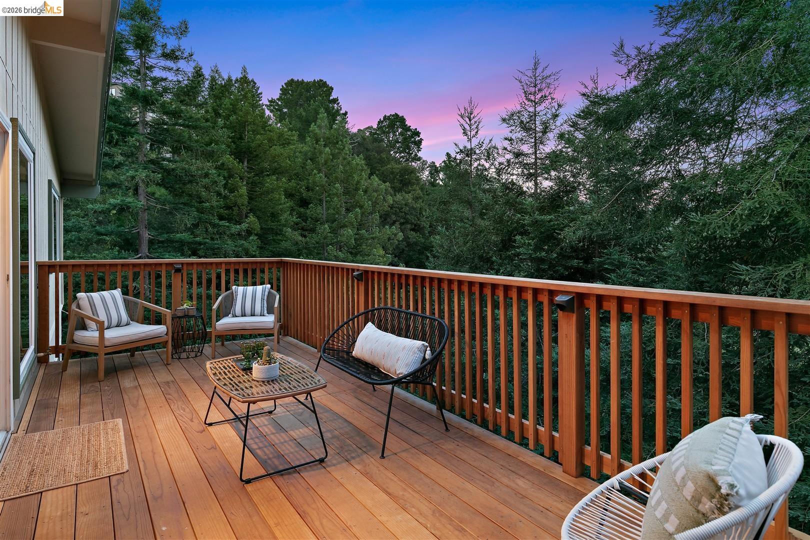 38 Drake Ln