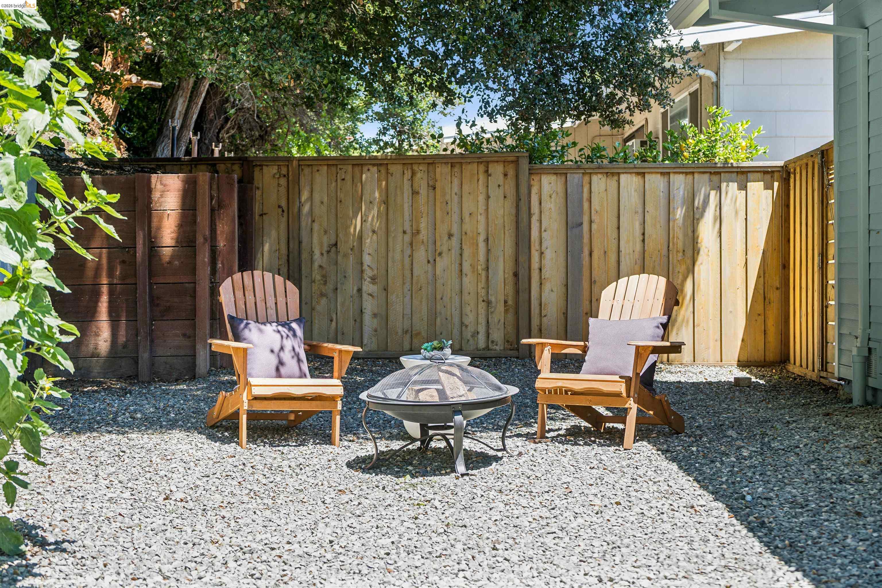 2825 Sheldon Drive