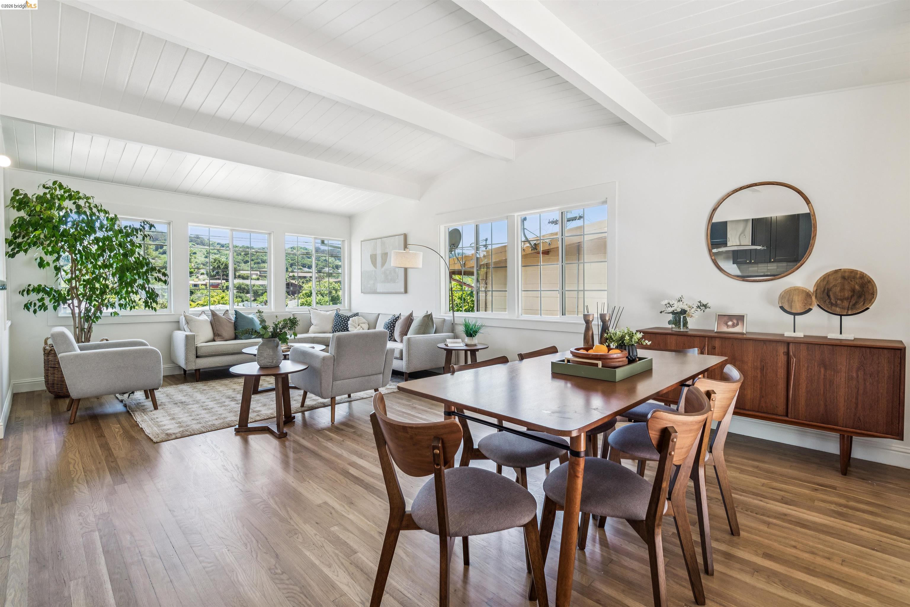 2825 Sheldon Drive