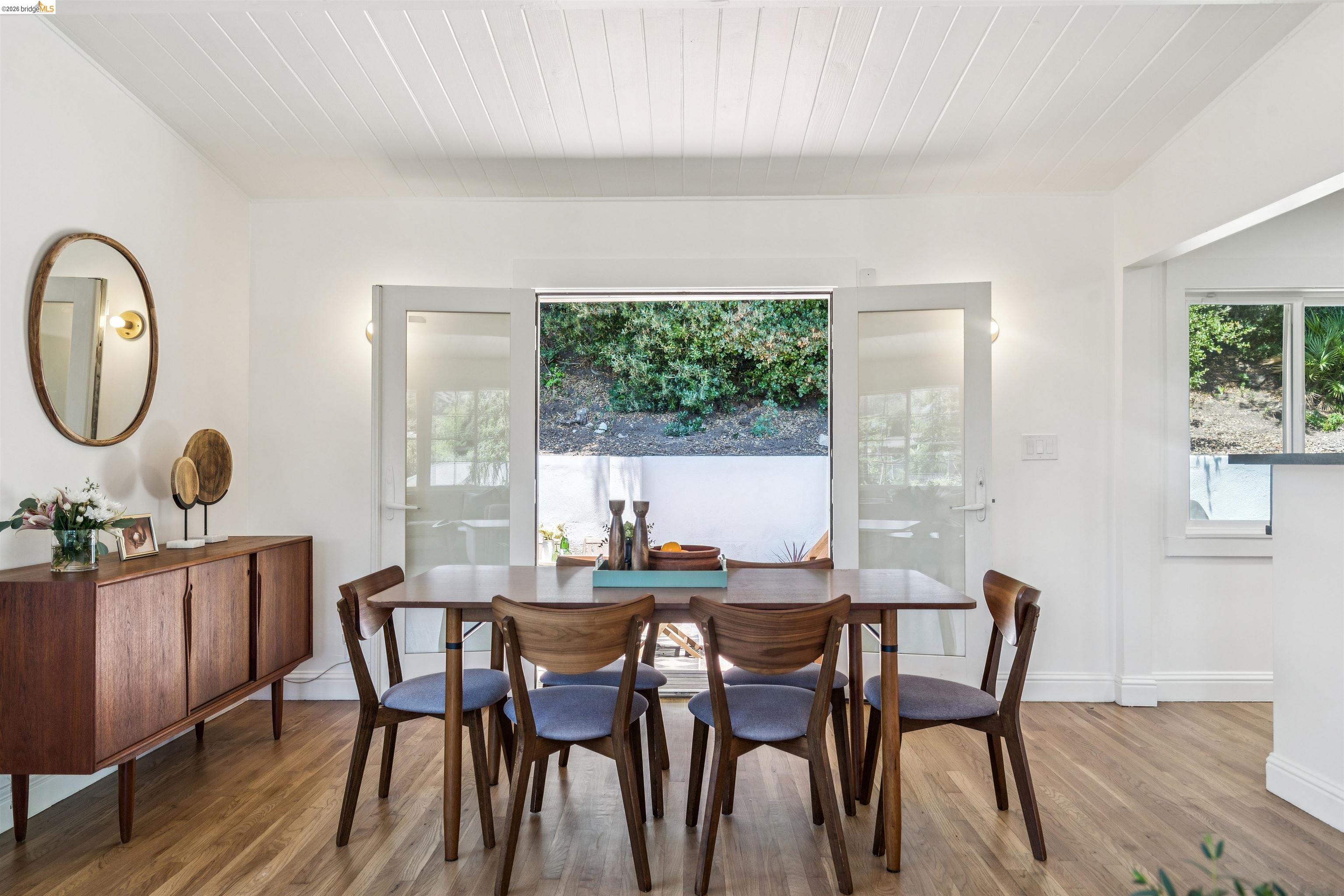 2825 Sheldon Drive