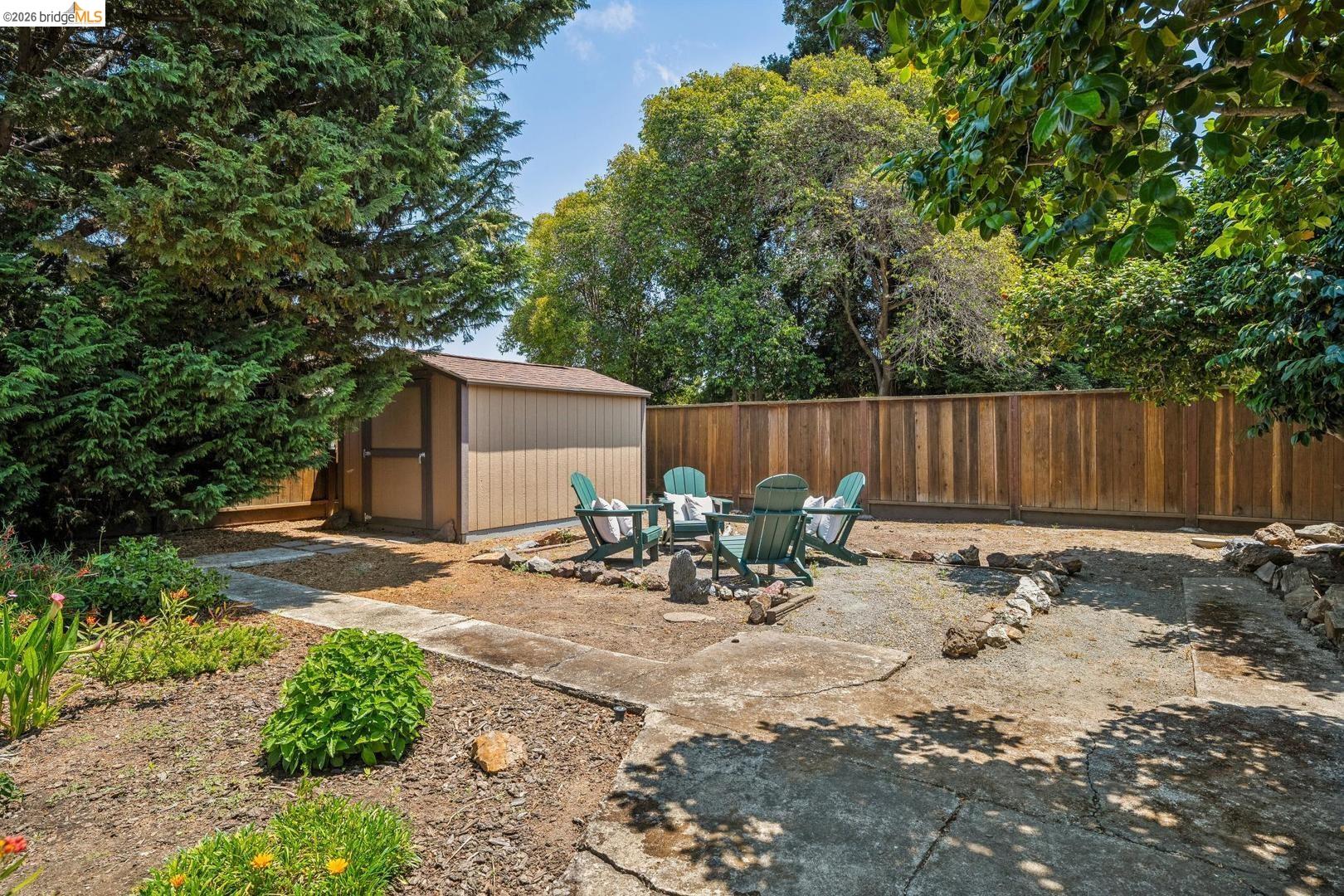 525 Dowling Blvd.