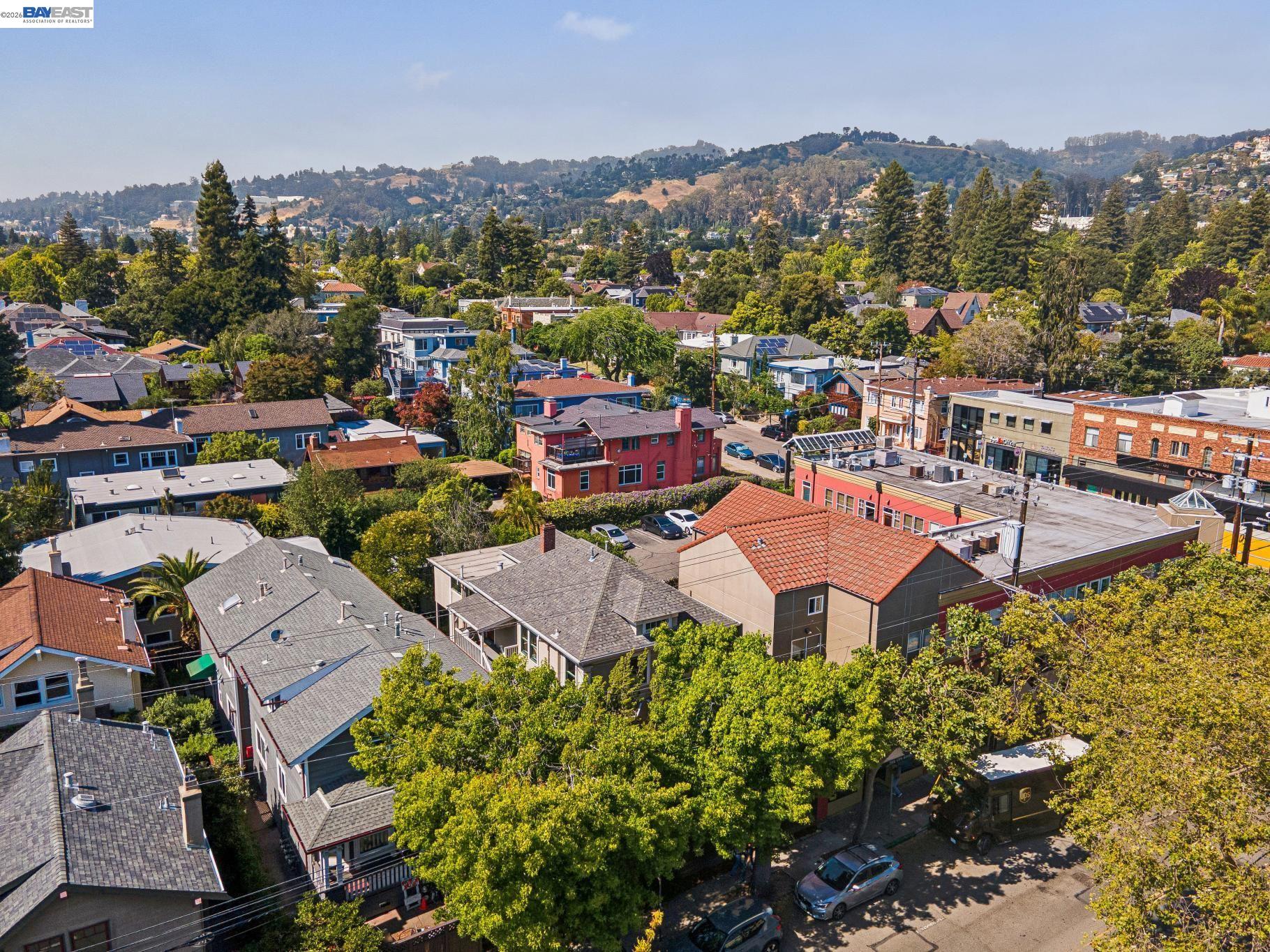 2607 Alcatraz Ave