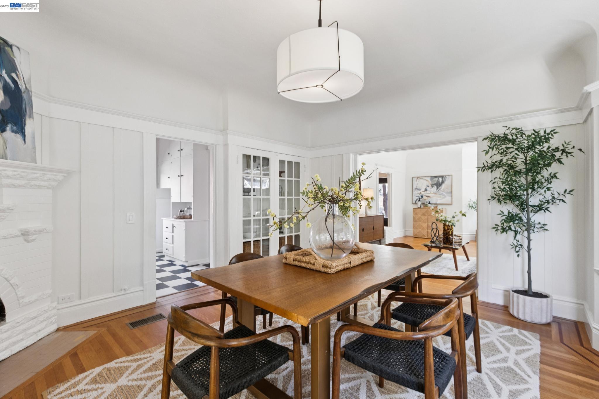 2607 Alcatraz Ave