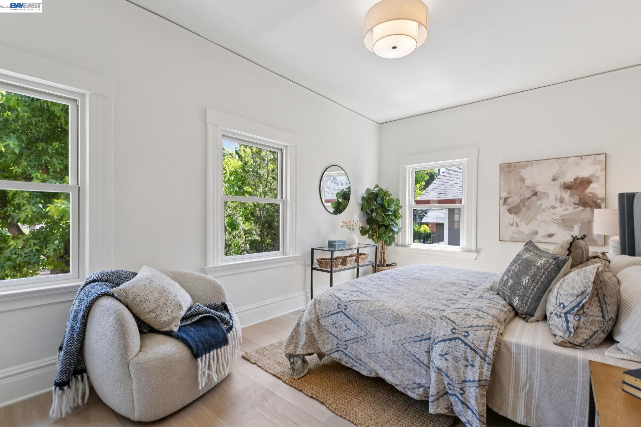 2607 Alcatraz Ave