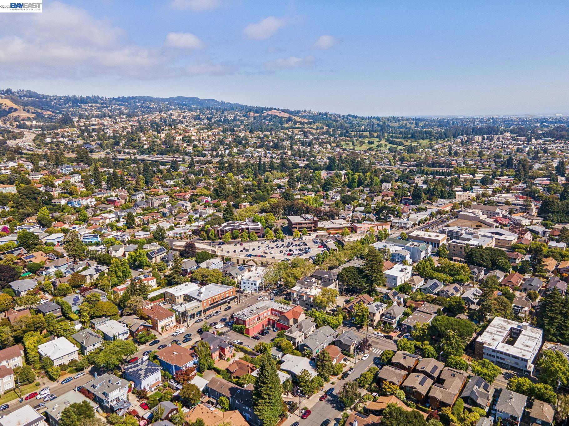 2607 Alcatraz Ave