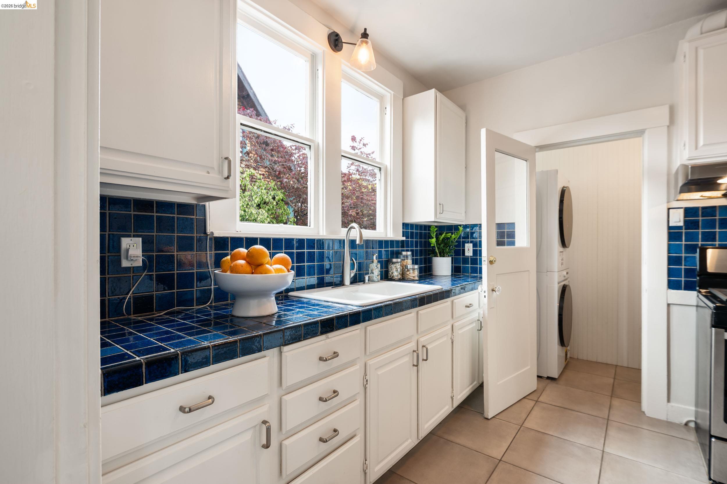 2525 Ashby Avenue # 2