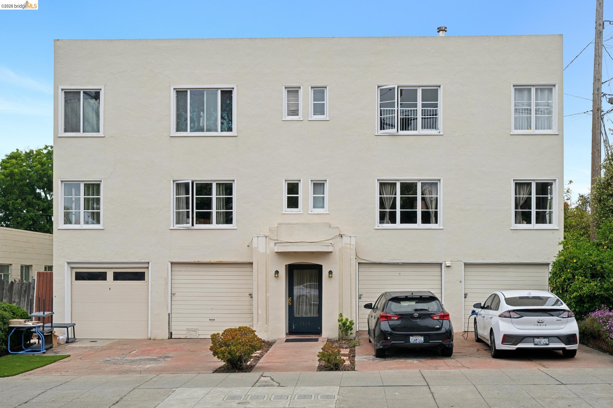 1515 Hopkins Street #5