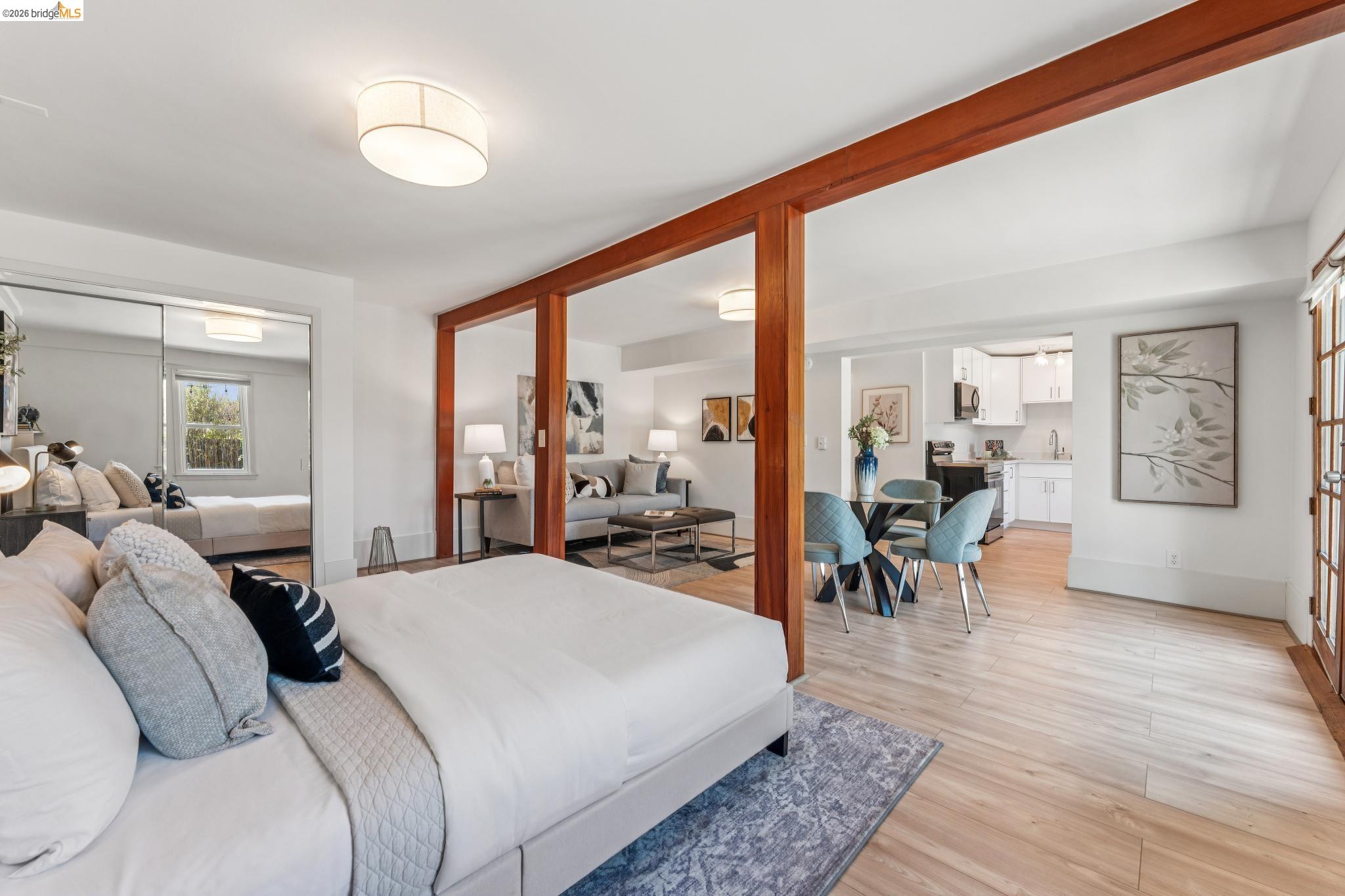 455 Lagunitas Ave