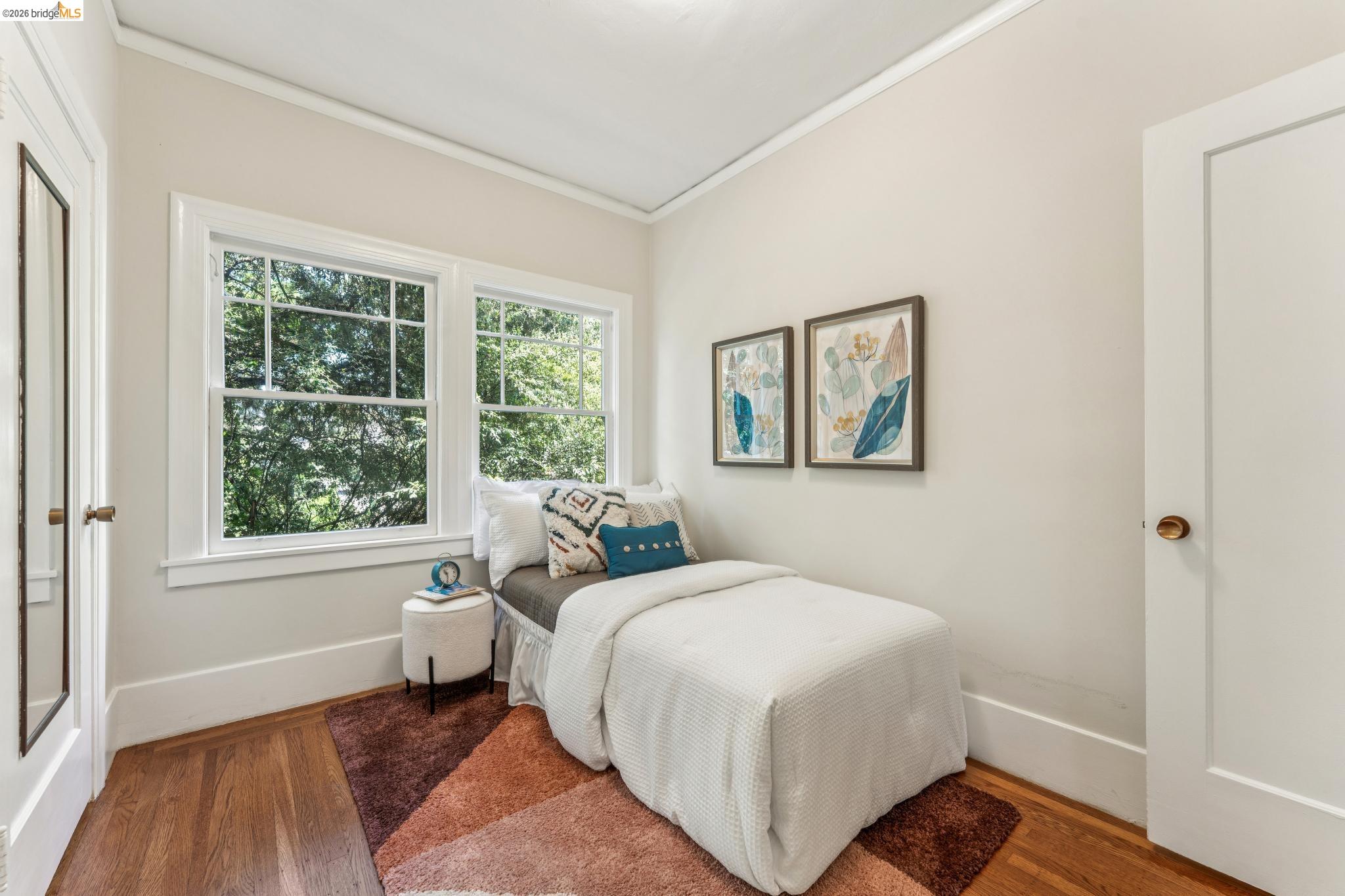 455 Lagunitas Ave