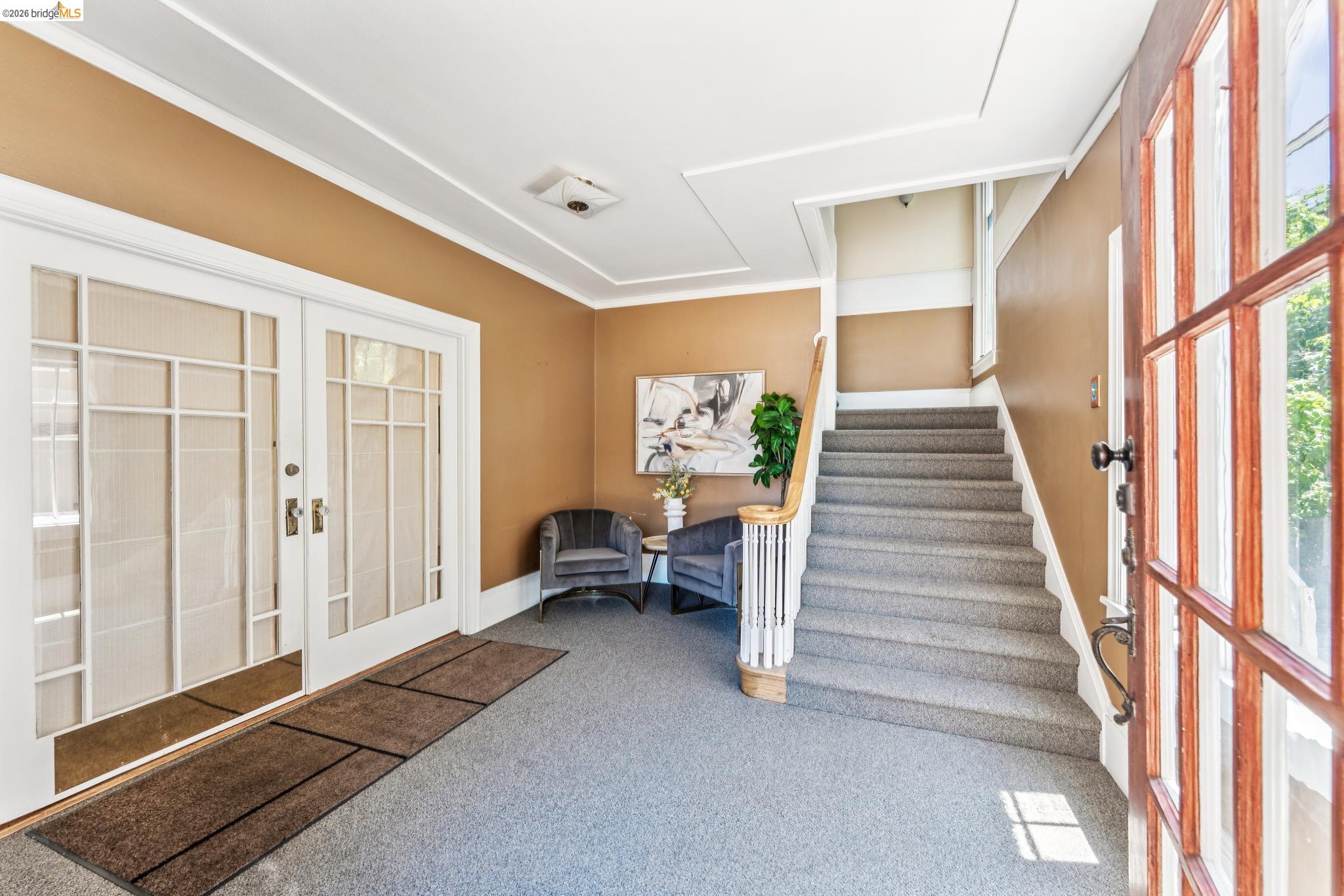 455 Lagunitas Ave