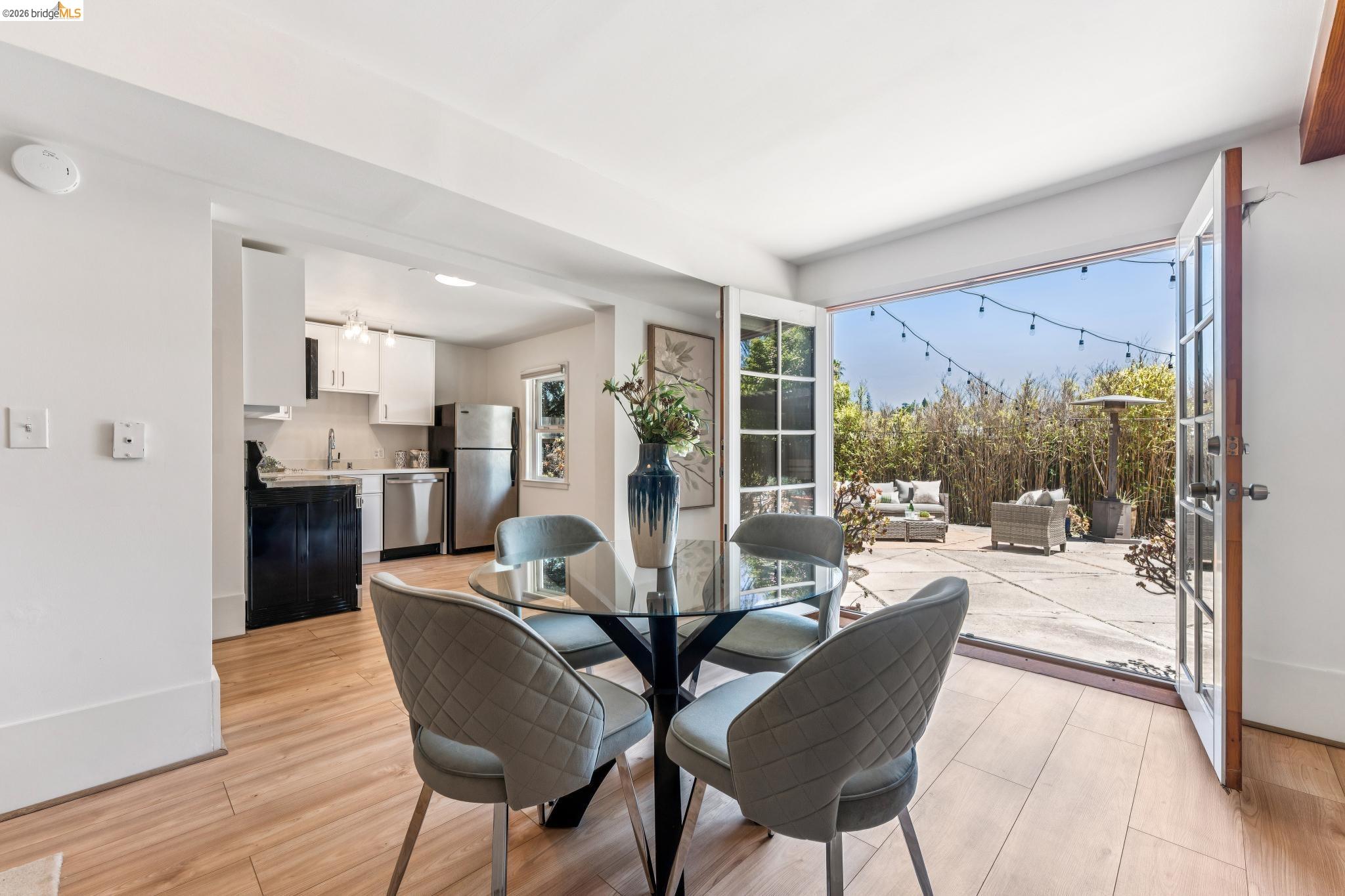 455 Lagunitas Ave