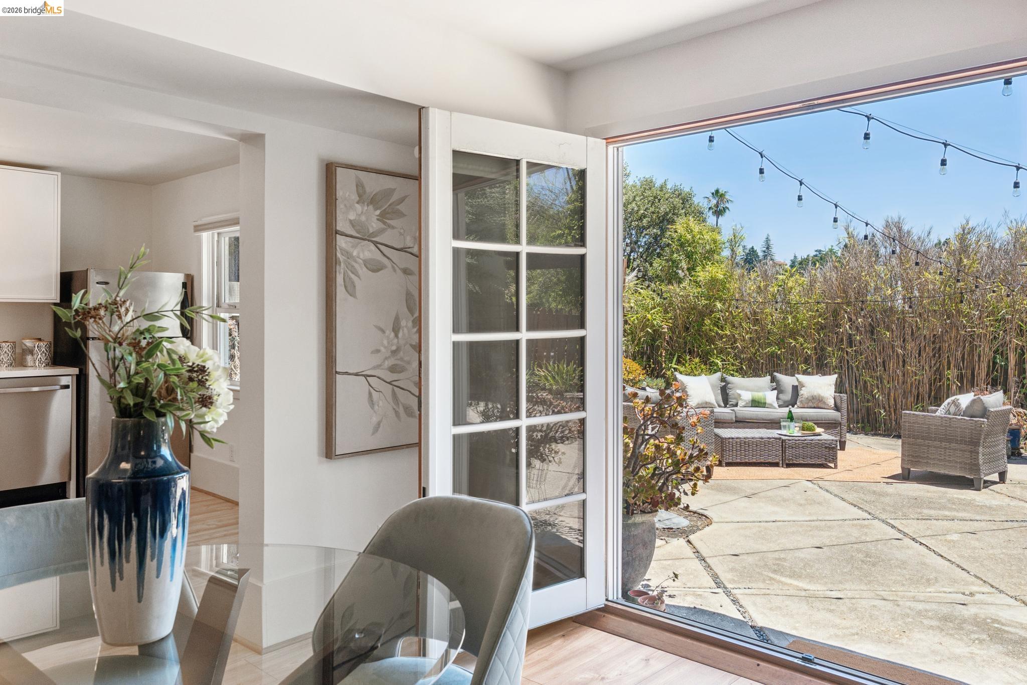 455 Lagunitas Ave