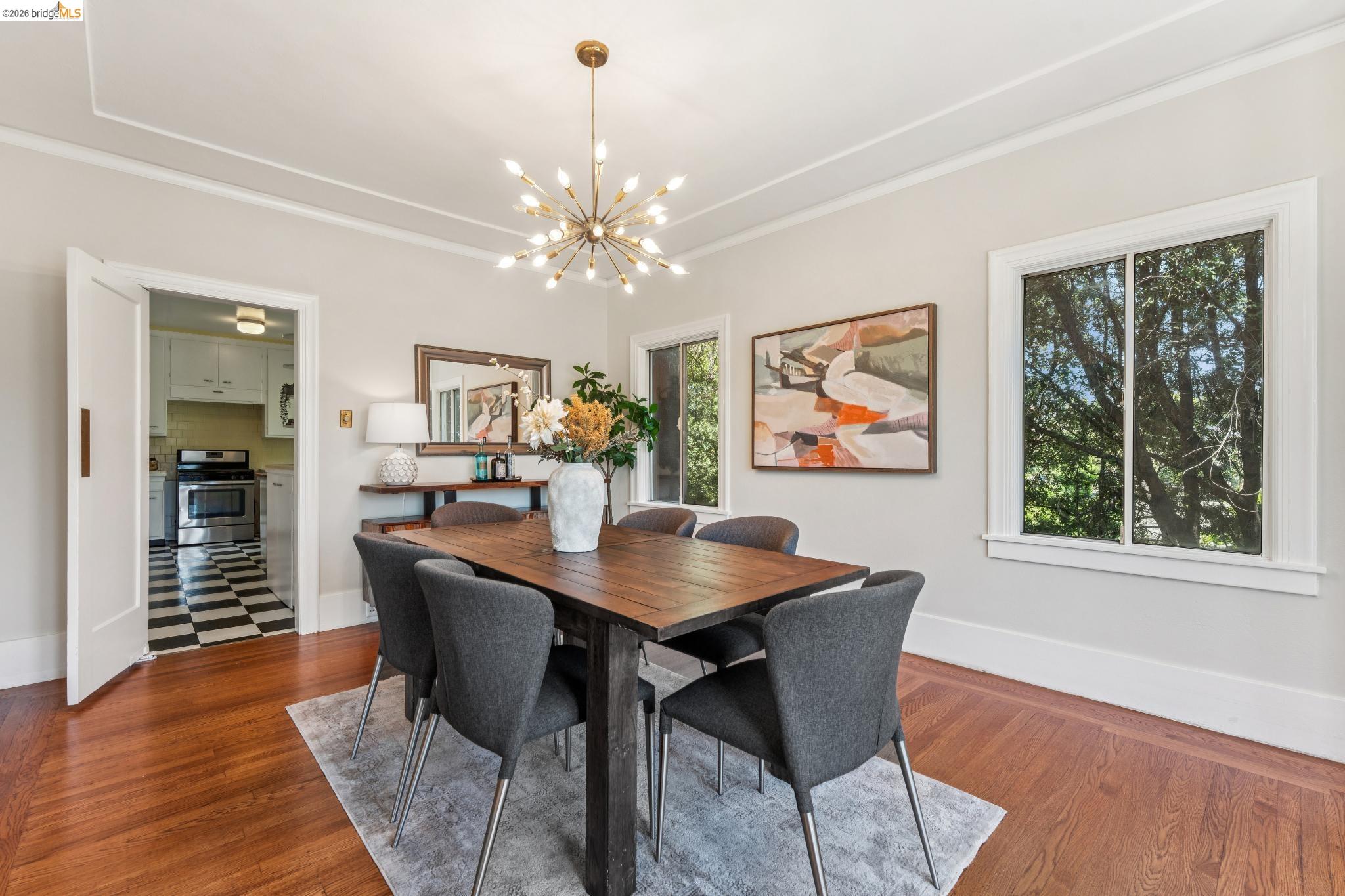455 Lagunitas Ave