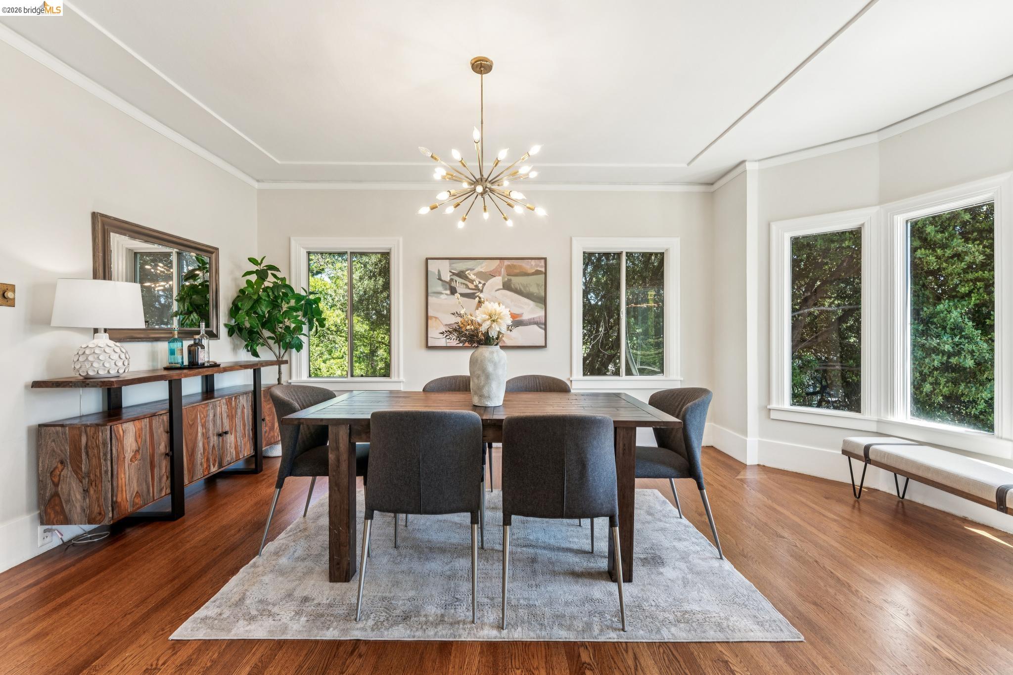 455 Lagunitas Ave