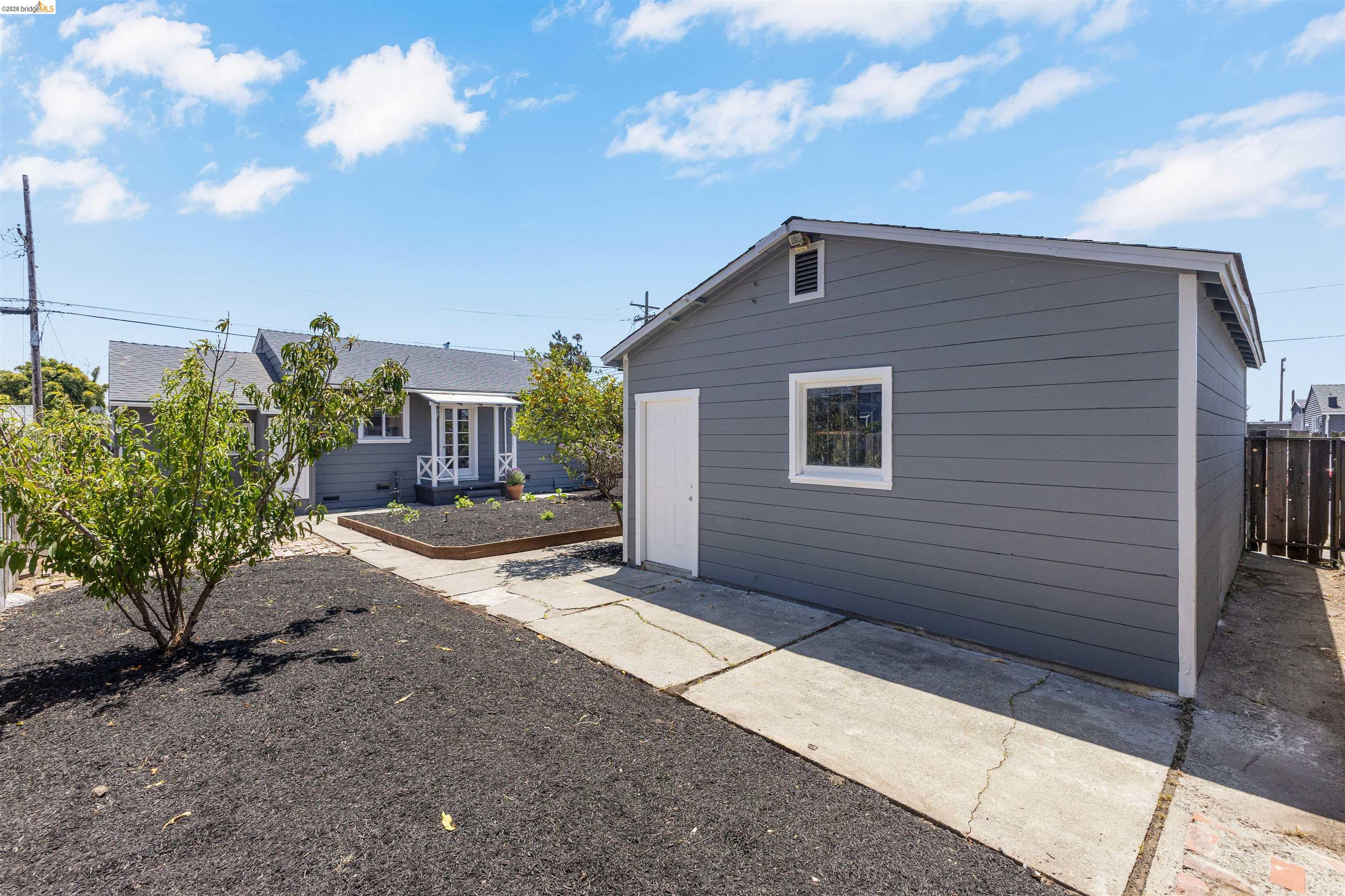 5101 Tehama Ave